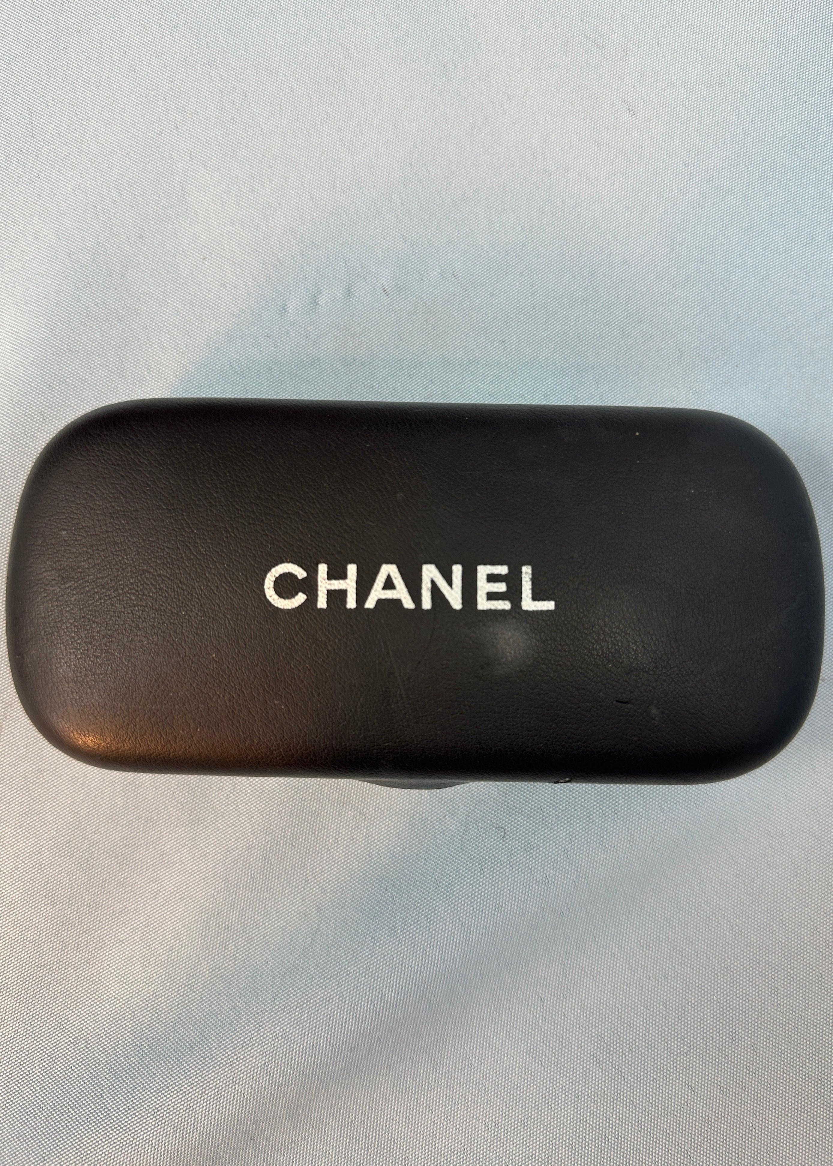 Chanel Spring 1995 Runway Black & White Monogram Sunglasses 4