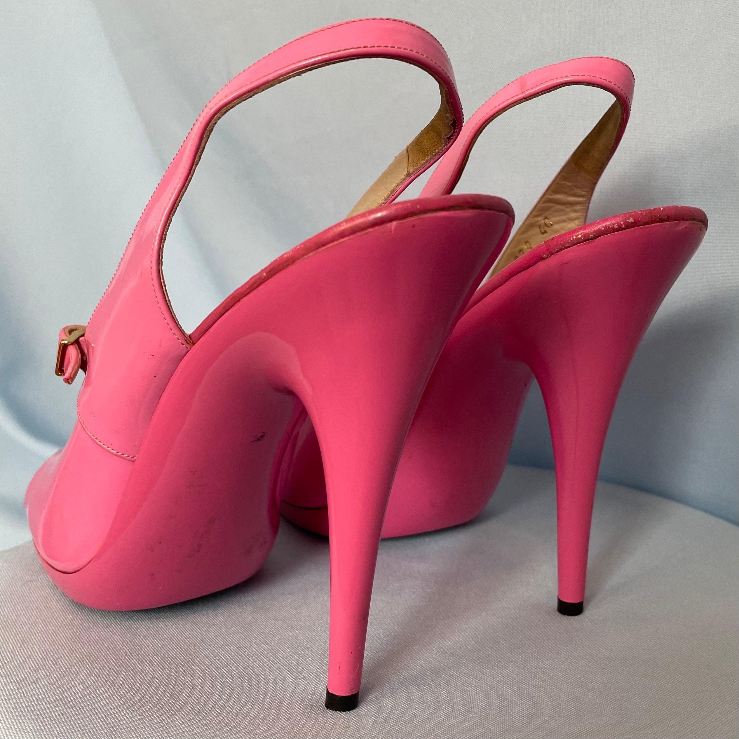 Chanel Frühjahr 1995 Laufsteg Rosa Lacklederschuhe mit Absatz im Zustand „Gut“ in Hertfordshire, GB