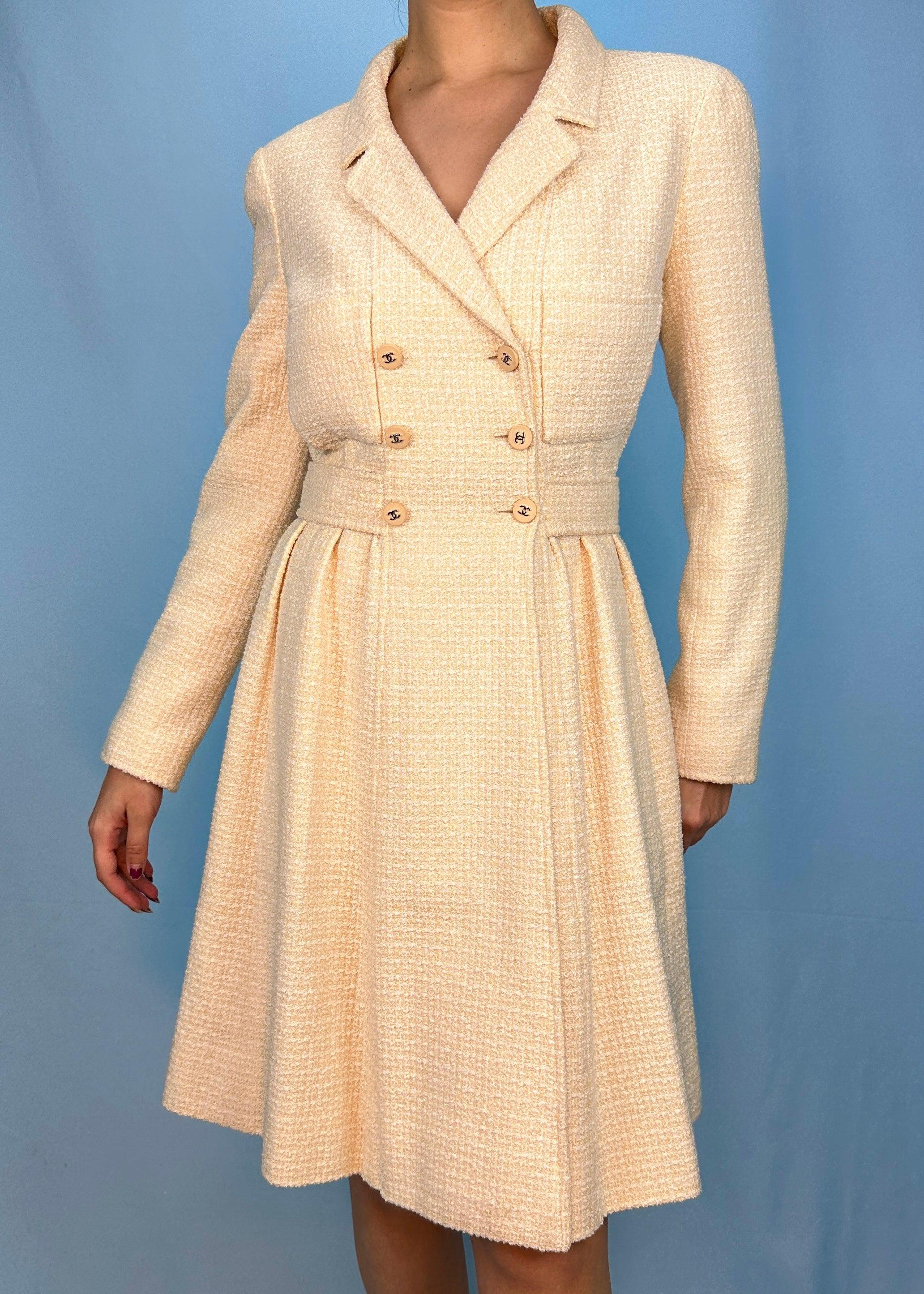 Women's Chanel Spring 1996 Runway Peach Tweed Jacket Dress