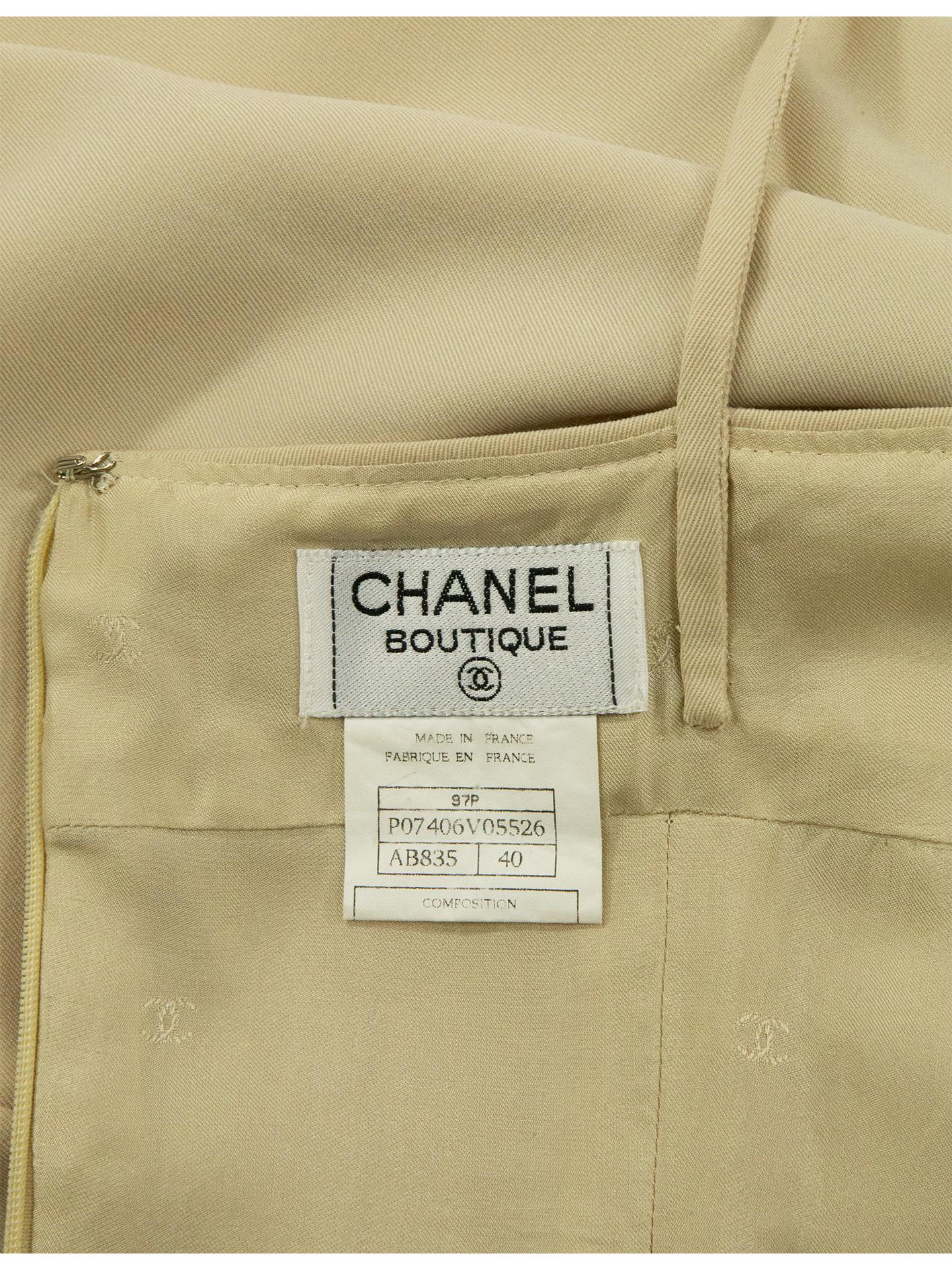 Chanel Spring 1997 Cream Playsuit In Good Condition For Sale In London, GB