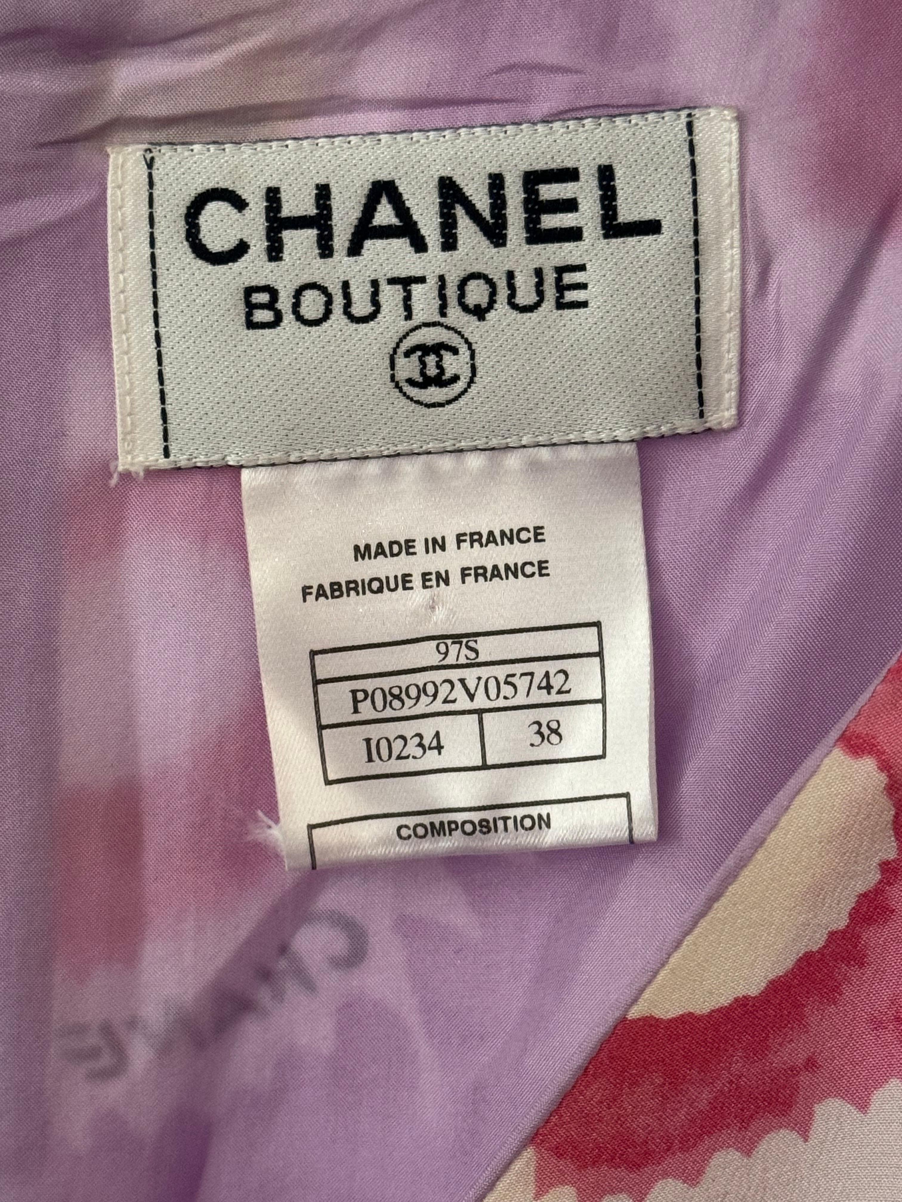Chanel Frühjahr 1997 Seidenkleid  im Zustand „Hervorragend“ im Angebot in PARIS, FR