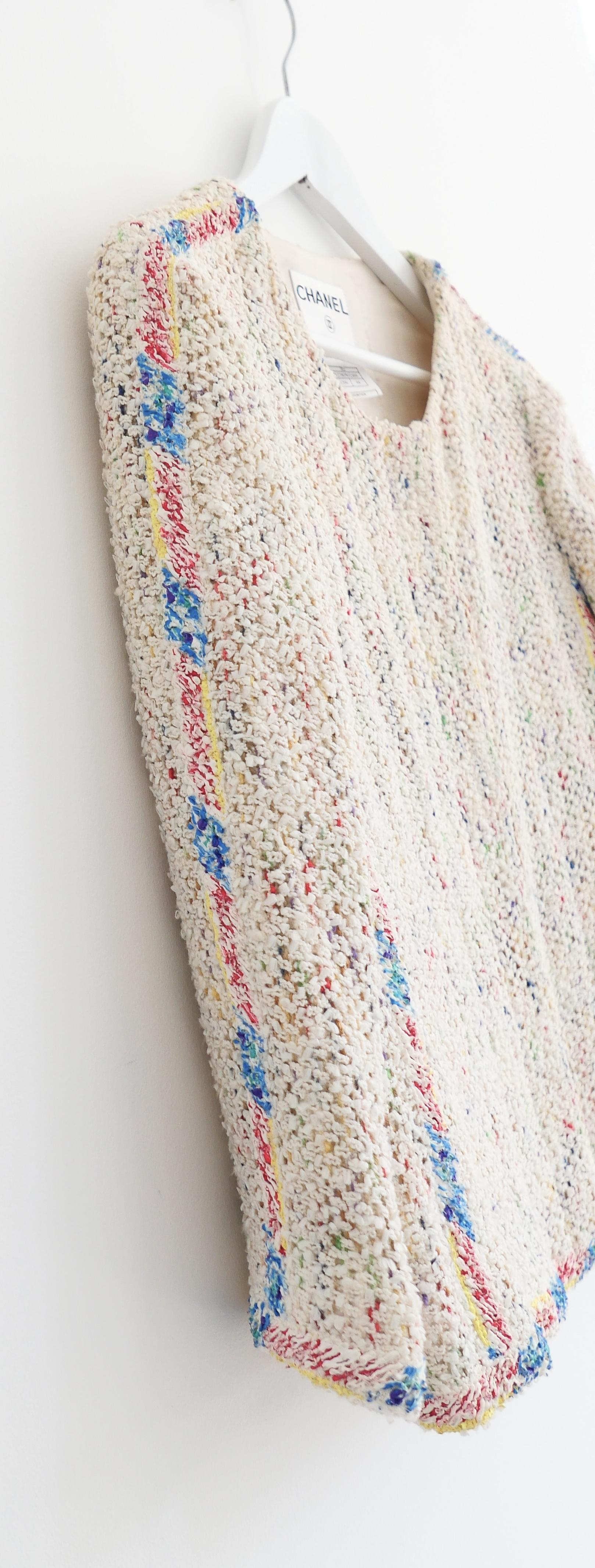 Chanel Spring 1999 99P Candy Tweed Puff Paint Trim Jacket In Excellent Condition For Sale In London, GB