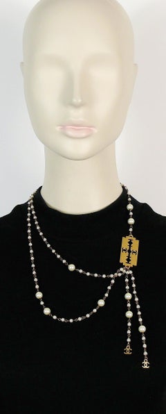 Chanel Spring 2001 Pearl Razor Blade Collector Necklace