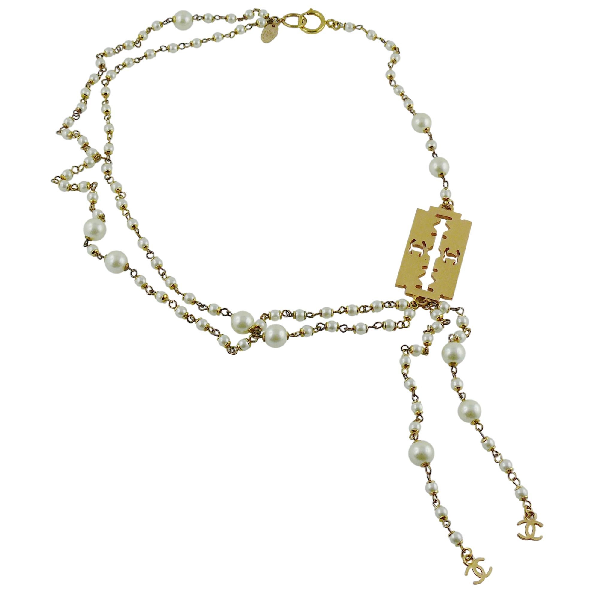 Chanel Spring 2001 Pearl Razor Blade Collector Necklace
