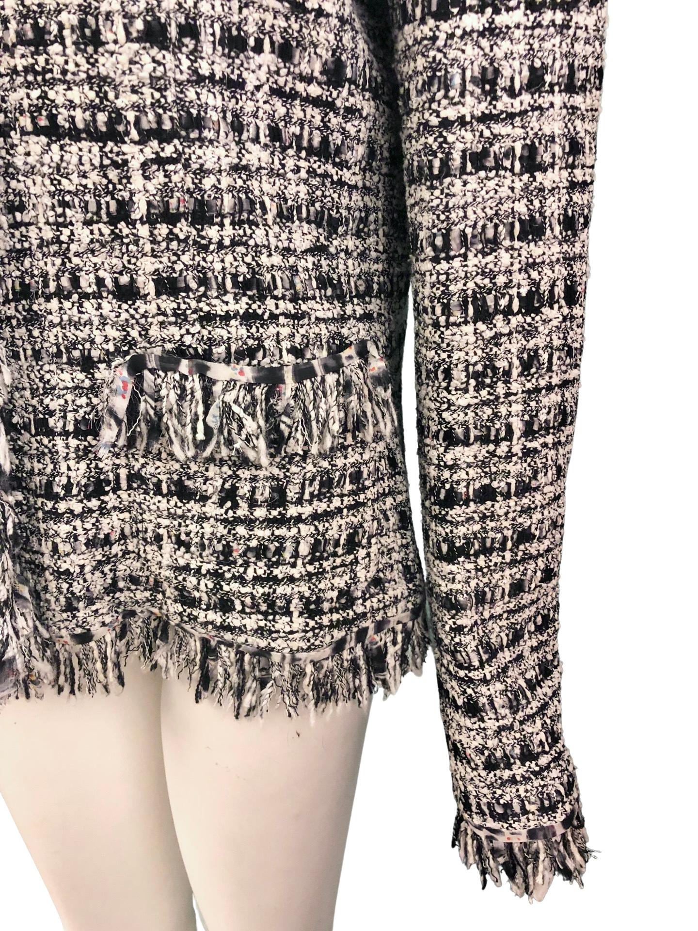 Chanel Spring 2004 Black and White Tweed Jacket with Frayed Edge Throughout In Excellent Condition For Sale In Sheung Wan, HK