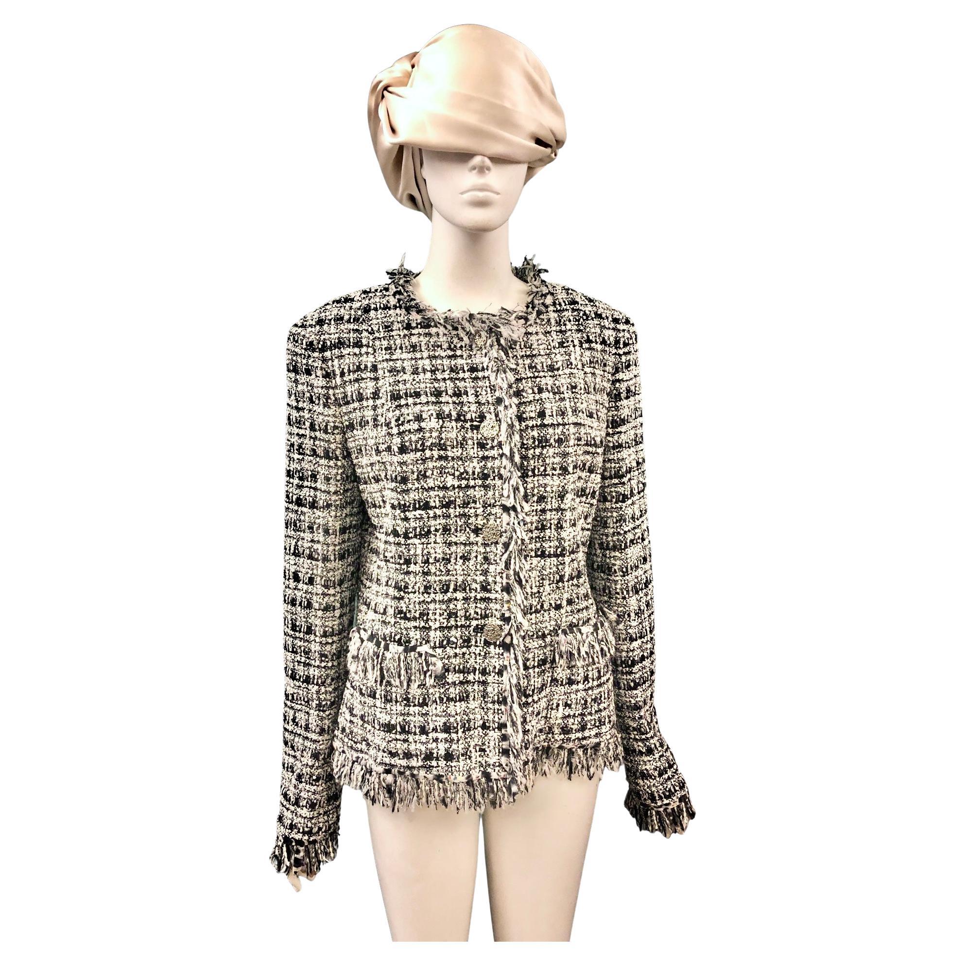 Chanel Spring 2004 Black and White Tweed Jacket with Frayed Edge Throughout  For Sale at 1stDibs
