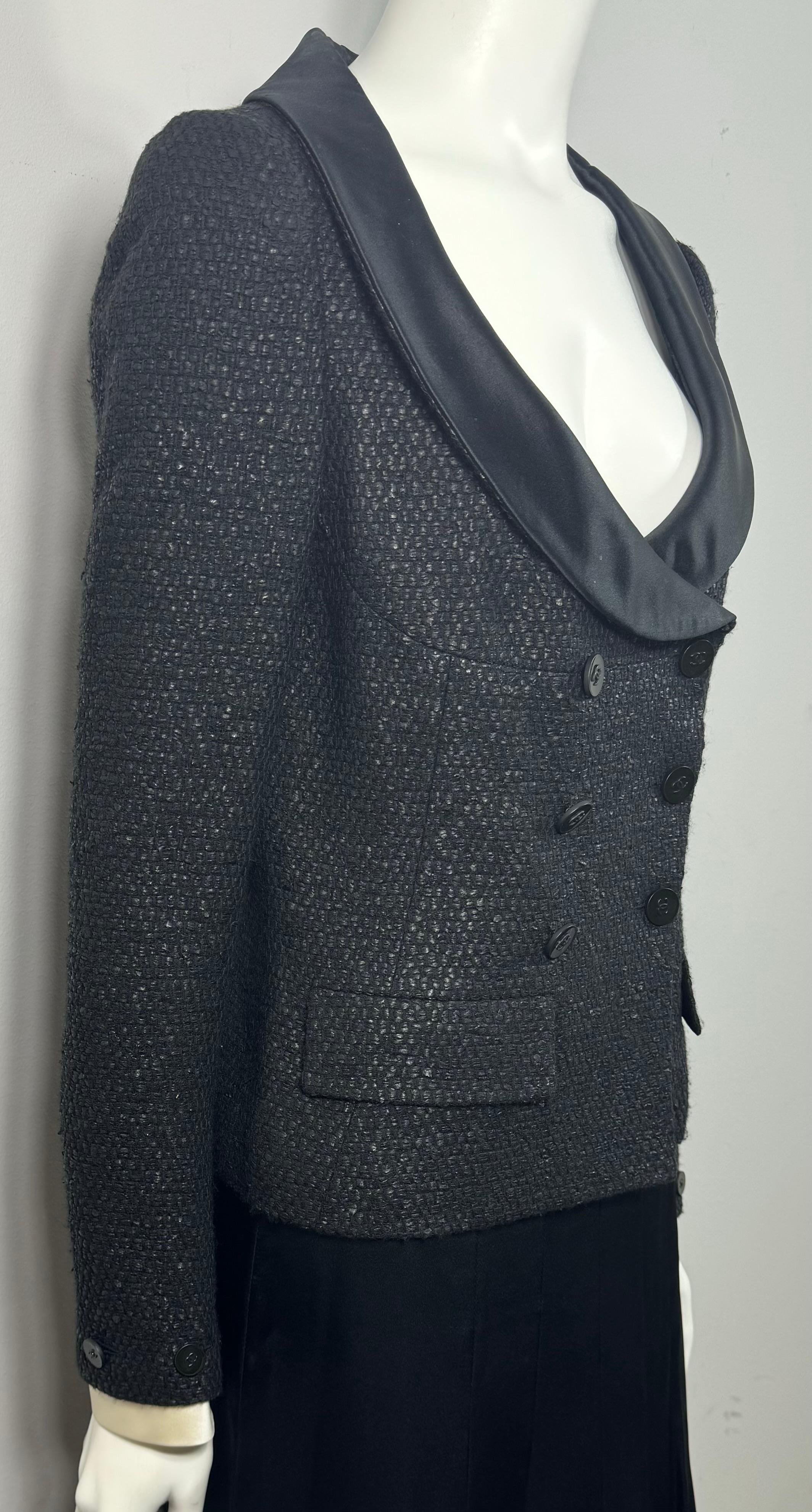 Chanel Primavera 2005 Chaqueta de tweed negra de doble botonadura con puños desmontables-Talla 40 Negro en venta