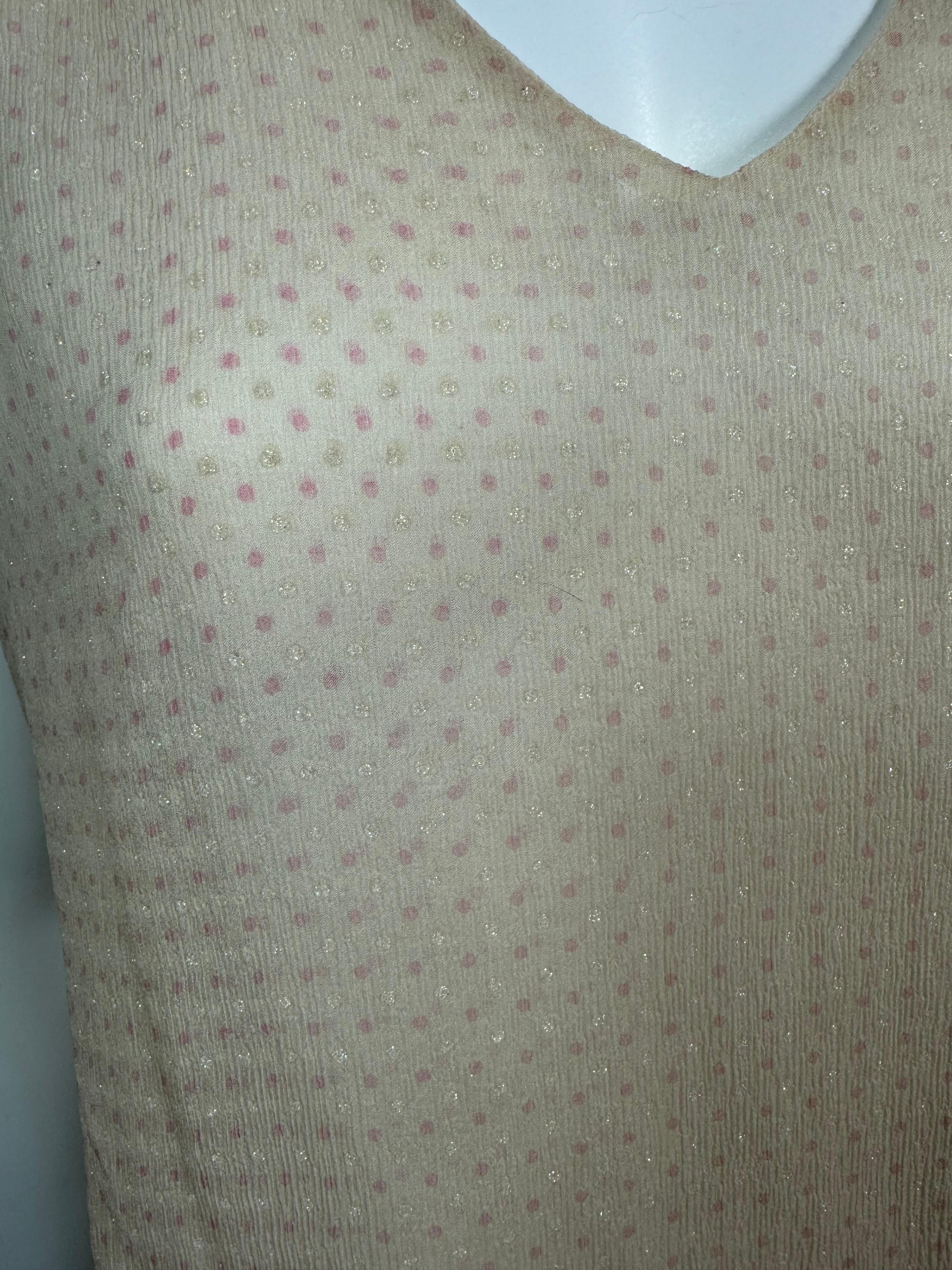 Chanel Spring 2005 Cream Pink and Gold Sleeveless Silk Top-Size 42 In Excellent Condition For Sale In West Palm Beach, FL
