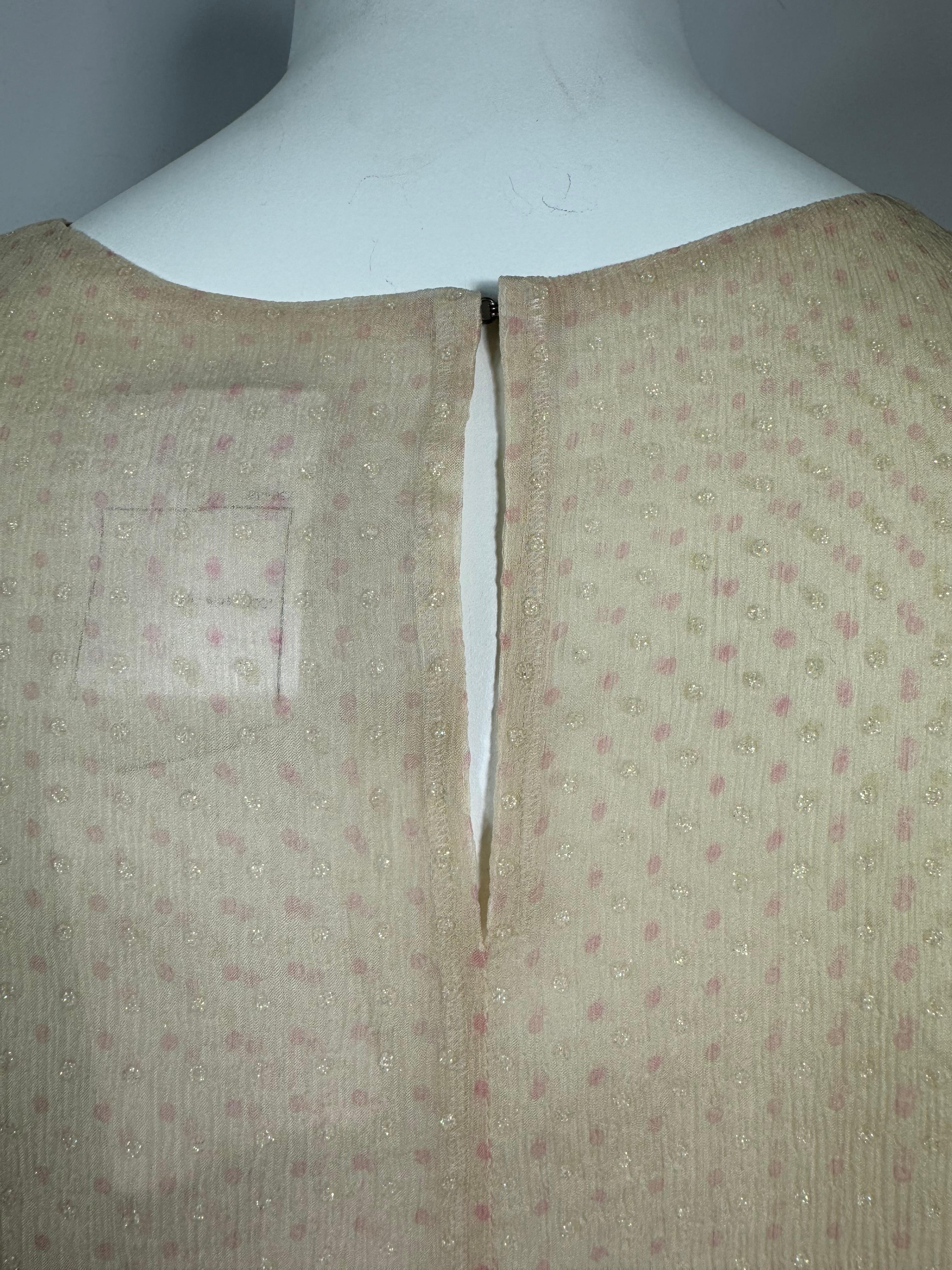 Chanel Spring 2005 Cream Pink and Gold Sleeveless Silk Top-Size 42 For Sale 3