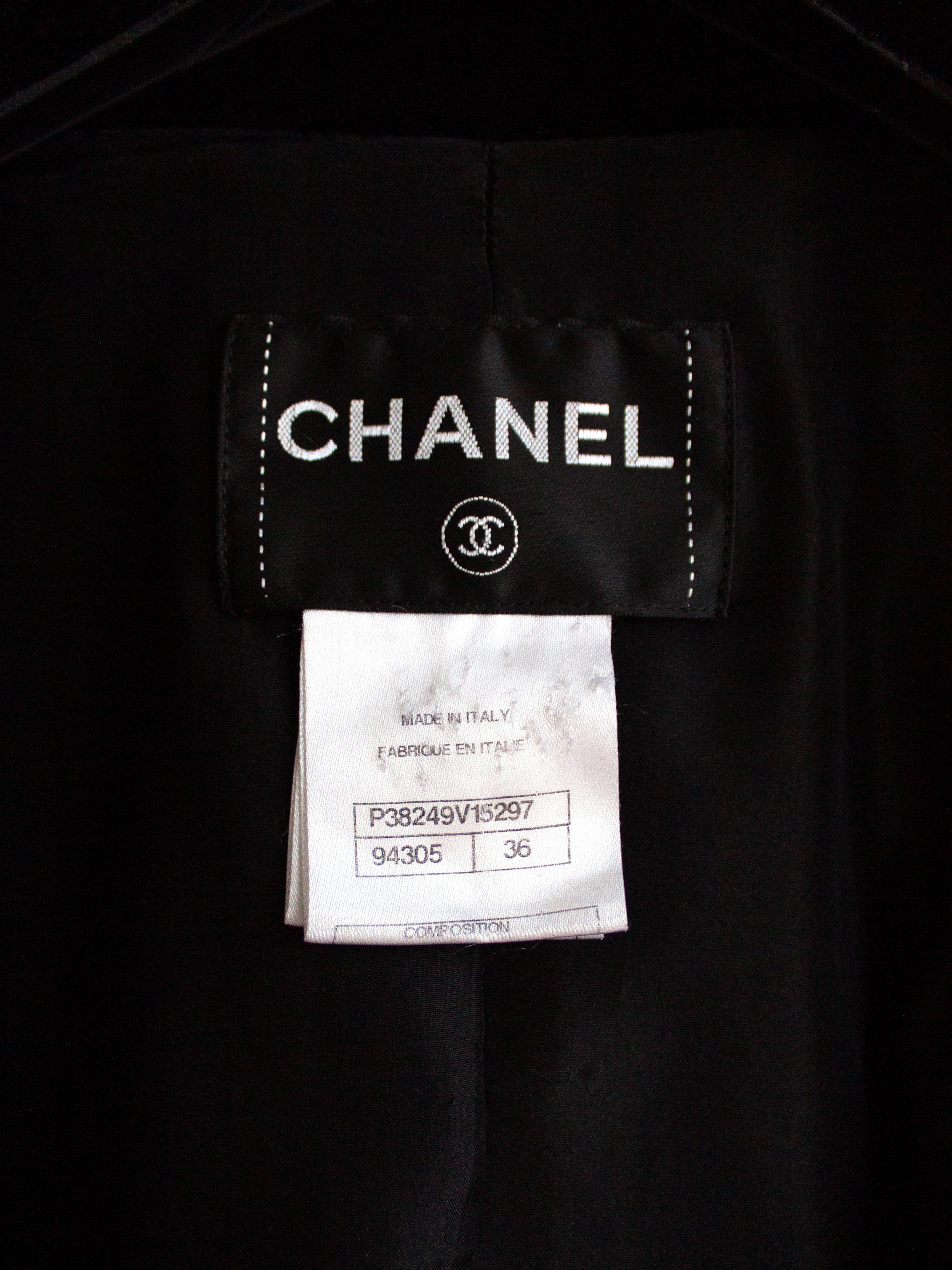 Chanel Spring 2010 Black Velvet Gold Beaded CC Crest 10P Jacket 3