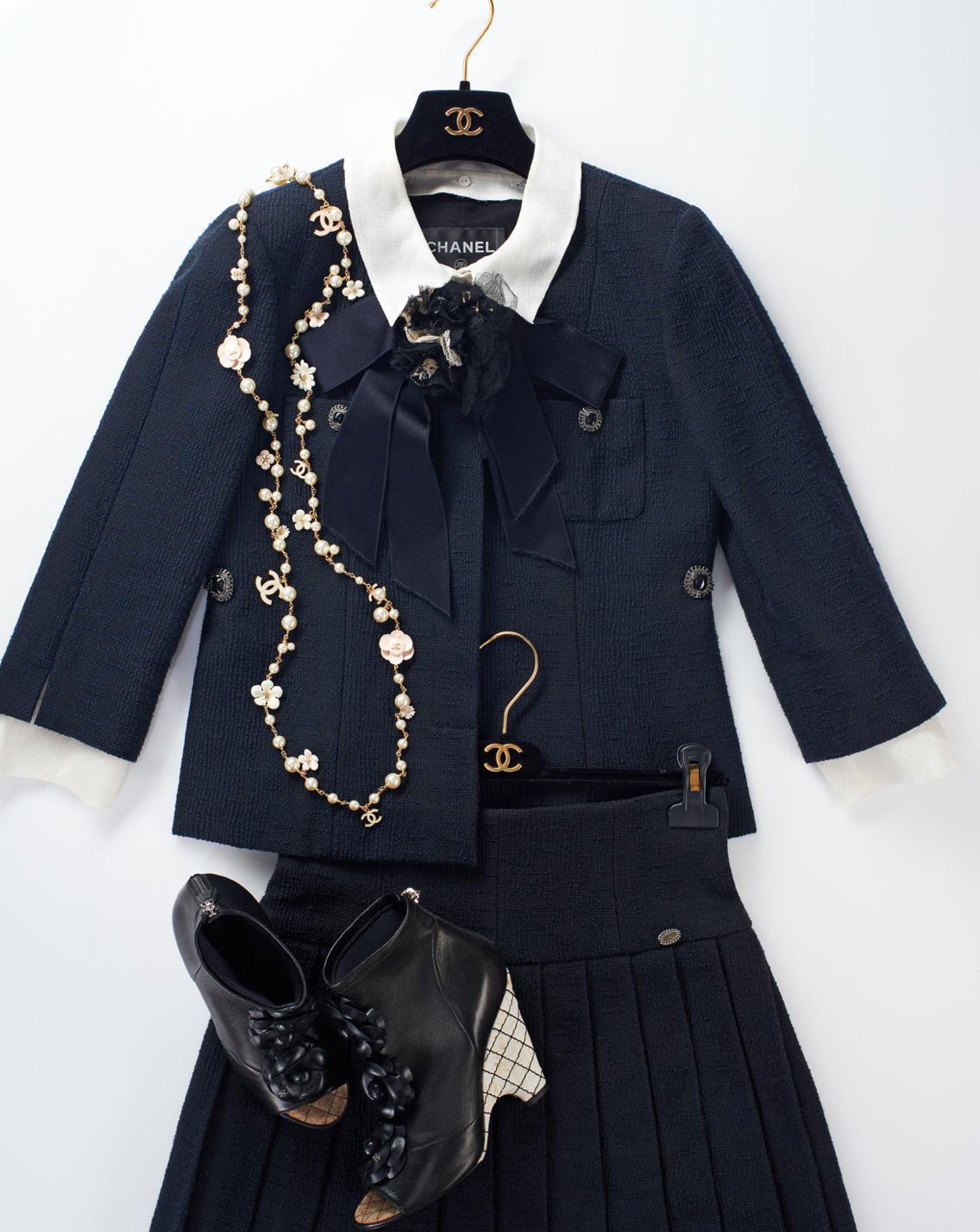 Chanel Primavera 2010 Gonna con fiocco Giacca Abito Sz.36, Gonna Sz.38 in vendita 11