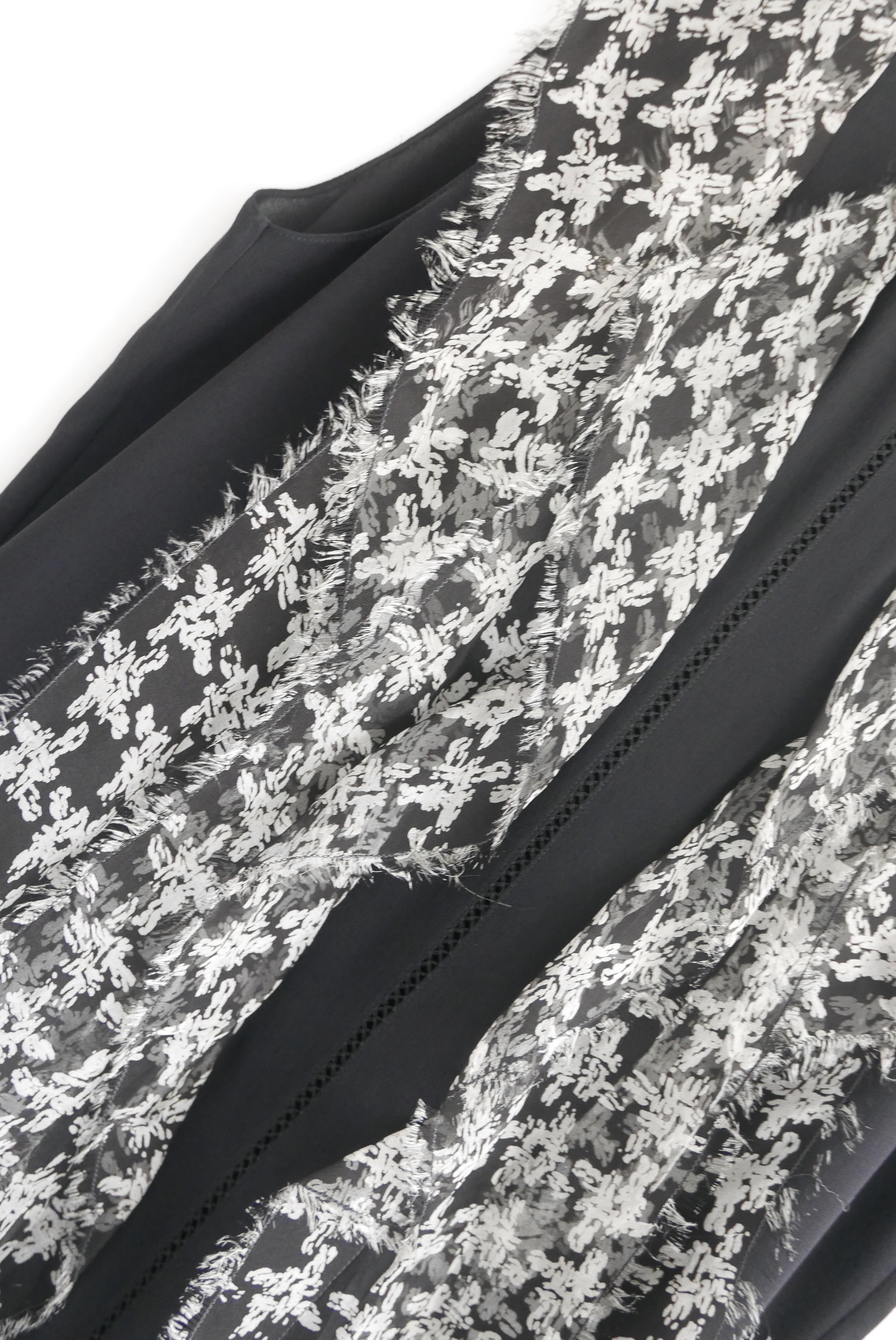 Chanel Frühjahr 2010 Hahnentritt-Bluse aus Seide mit Frilled aus Seide im Zustand „Neu“ im Angebot in London, GB