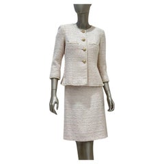 Chanel Spring 2010 Ivory Cream Tweed Skirt Suit Set Size FR 40
