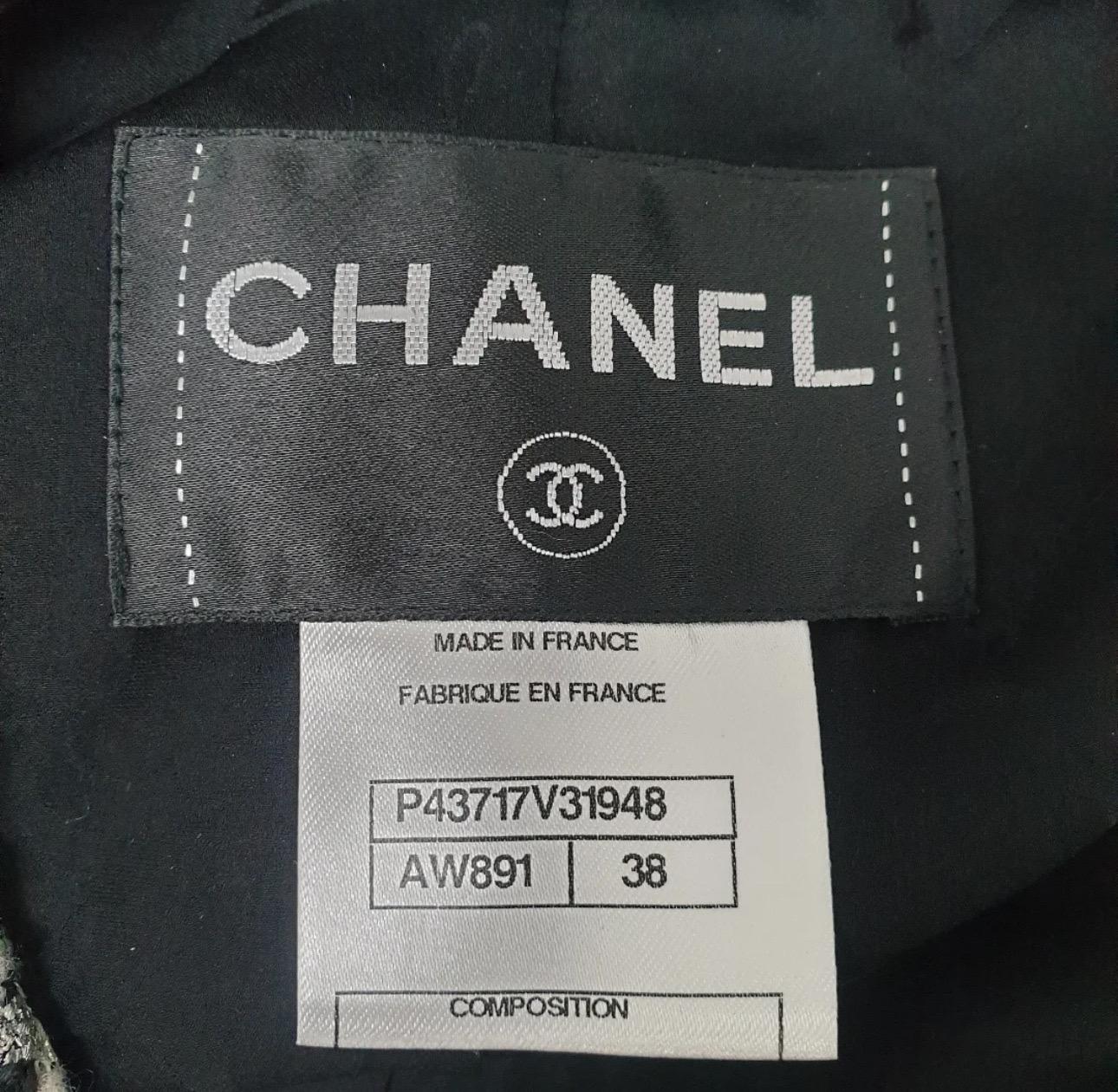 Chanel Primavera 2012 Graffiti Tweed Nero Bianco Giacca Sz.38 in vendita 5