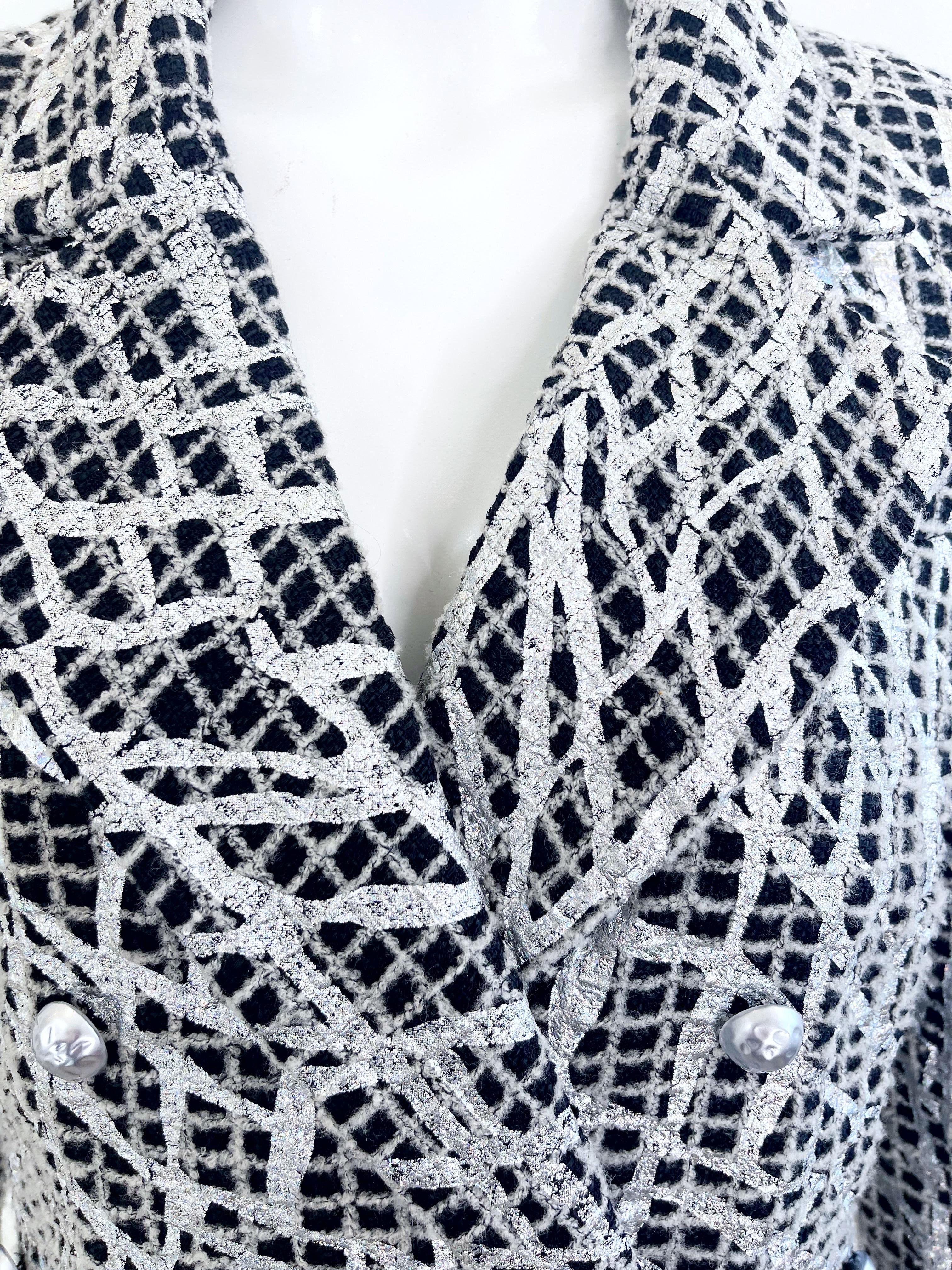 Women's Chanel Spring 2012 Karl Lagerfeld Black White Silver Size 44 Hand Painted Blazer For Sale