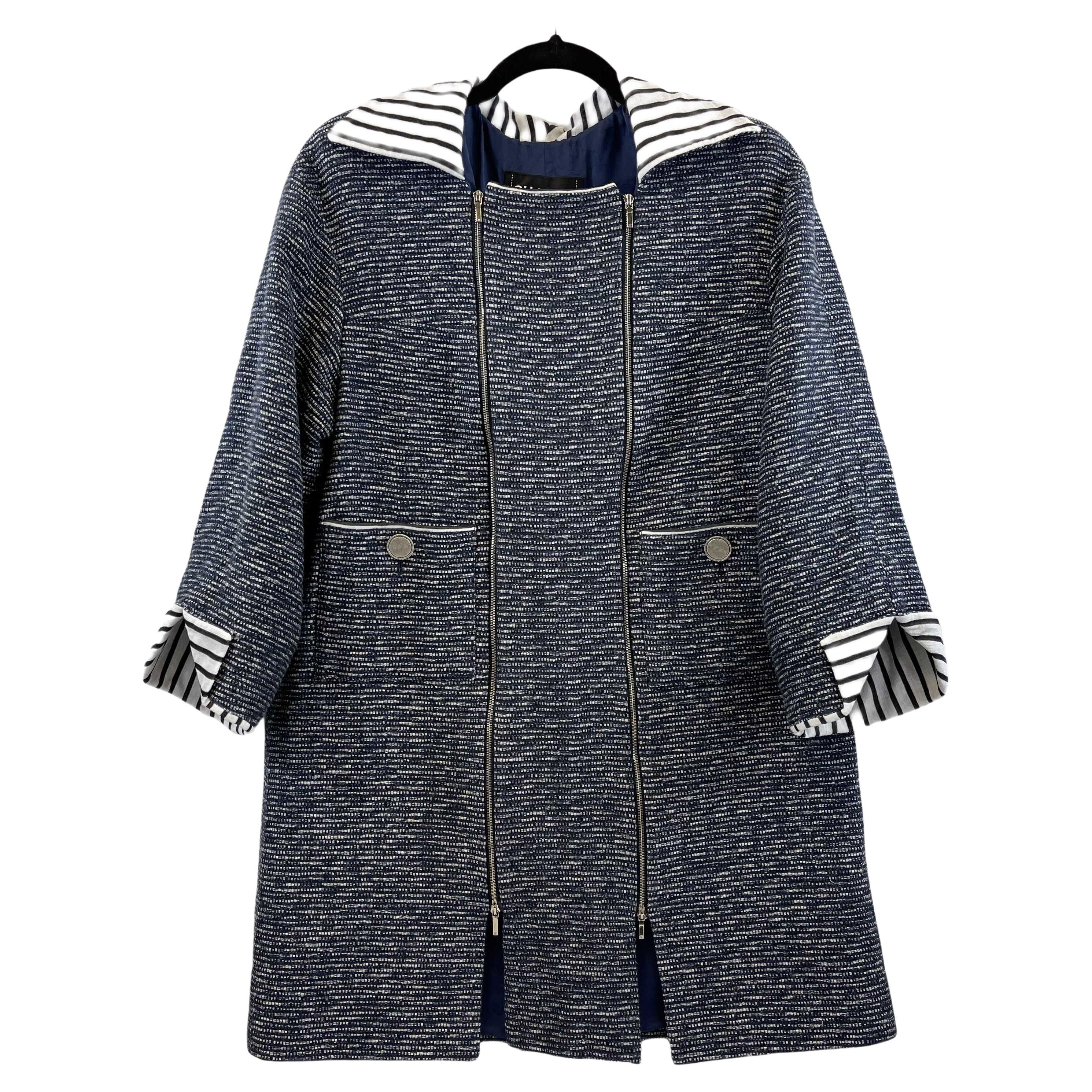 CHANEL- Abrigo de tweed fantasía primavera 2017 - Azul marino y blanco - 38 US 6 NWT en venta