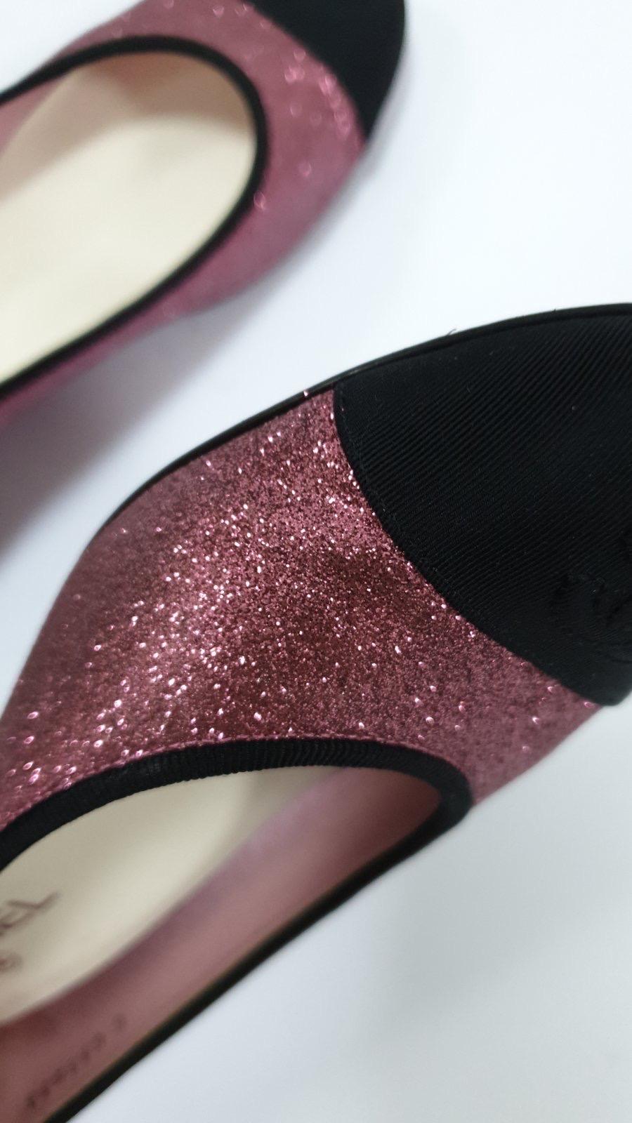 Chanel Spring 2018 Pink Glitter Leather Ballerina Shoes In Good Condition In Krakow, PL