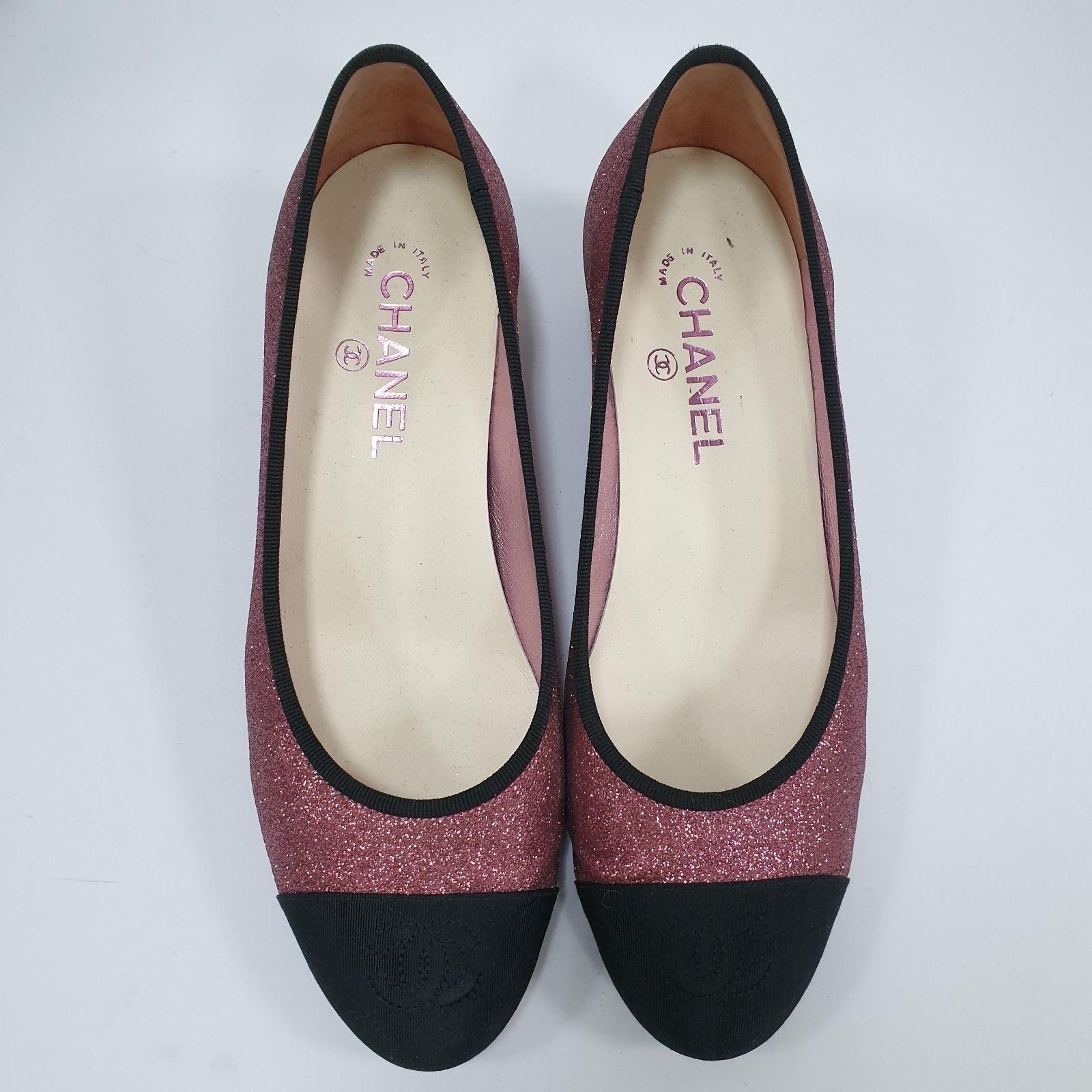 Chanel Spring 2018 Pink Glitter Leather Ballerina Shoes 1