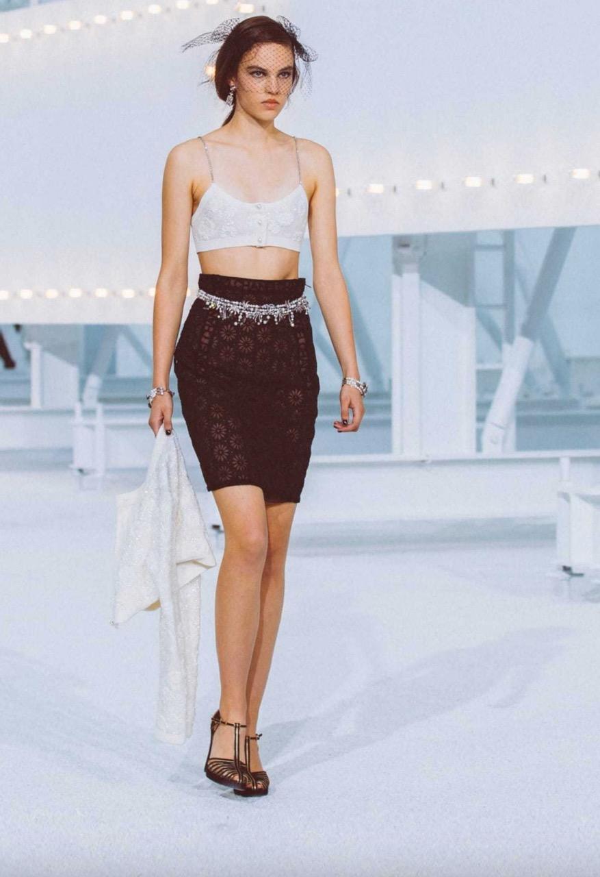 Chanel Spring 2021 White Embellished CC Pearl Cashmere 21P Crop Top 6