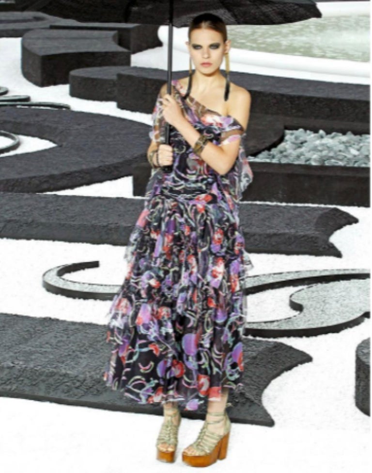 prada luna rossa carbon shower gel