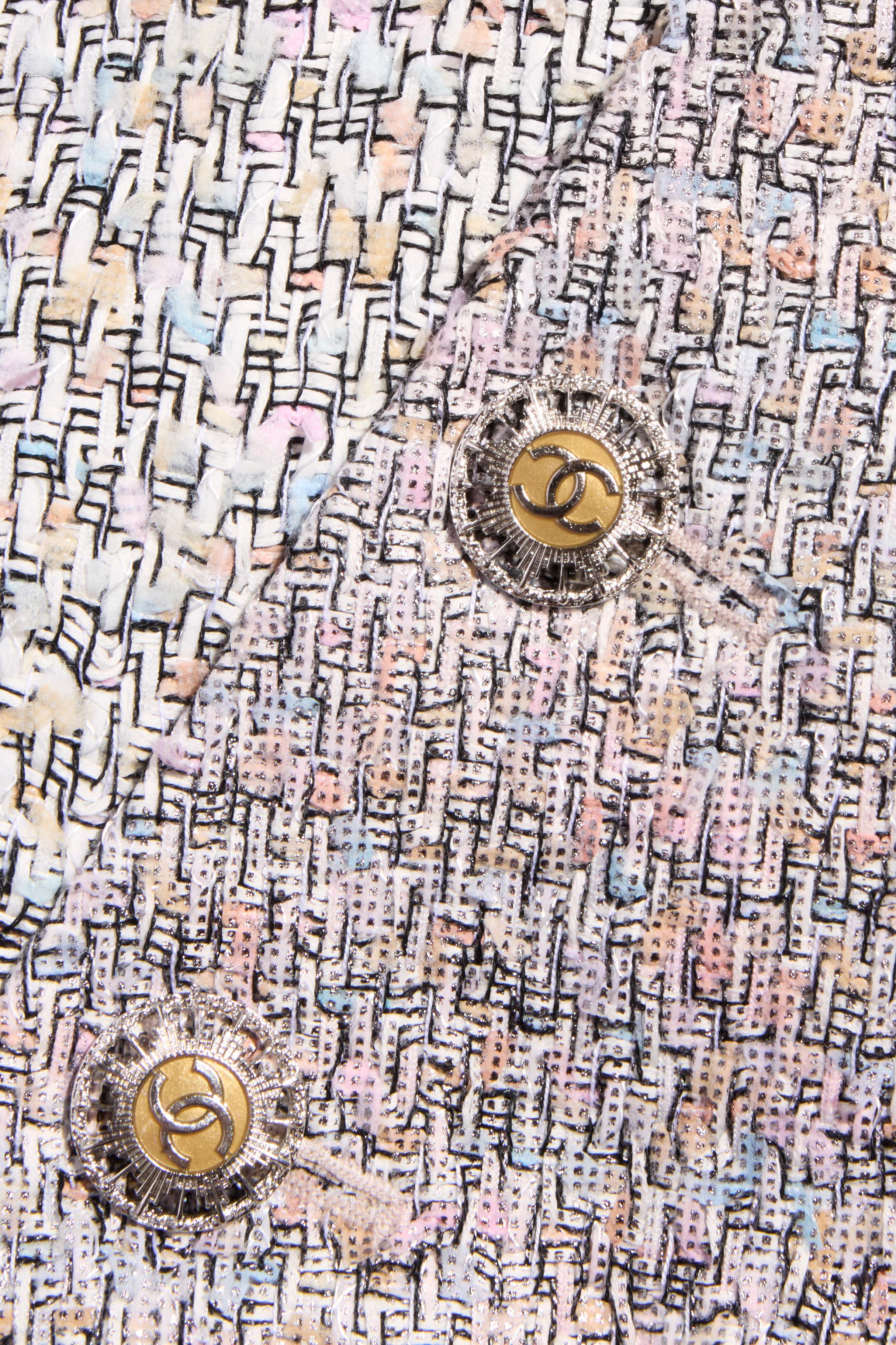 Chanel Primavera/Verano 2010 Conjunto de vestido y chaqueta de tweed en tonos pastel FR 36 / US 4 en venta 4