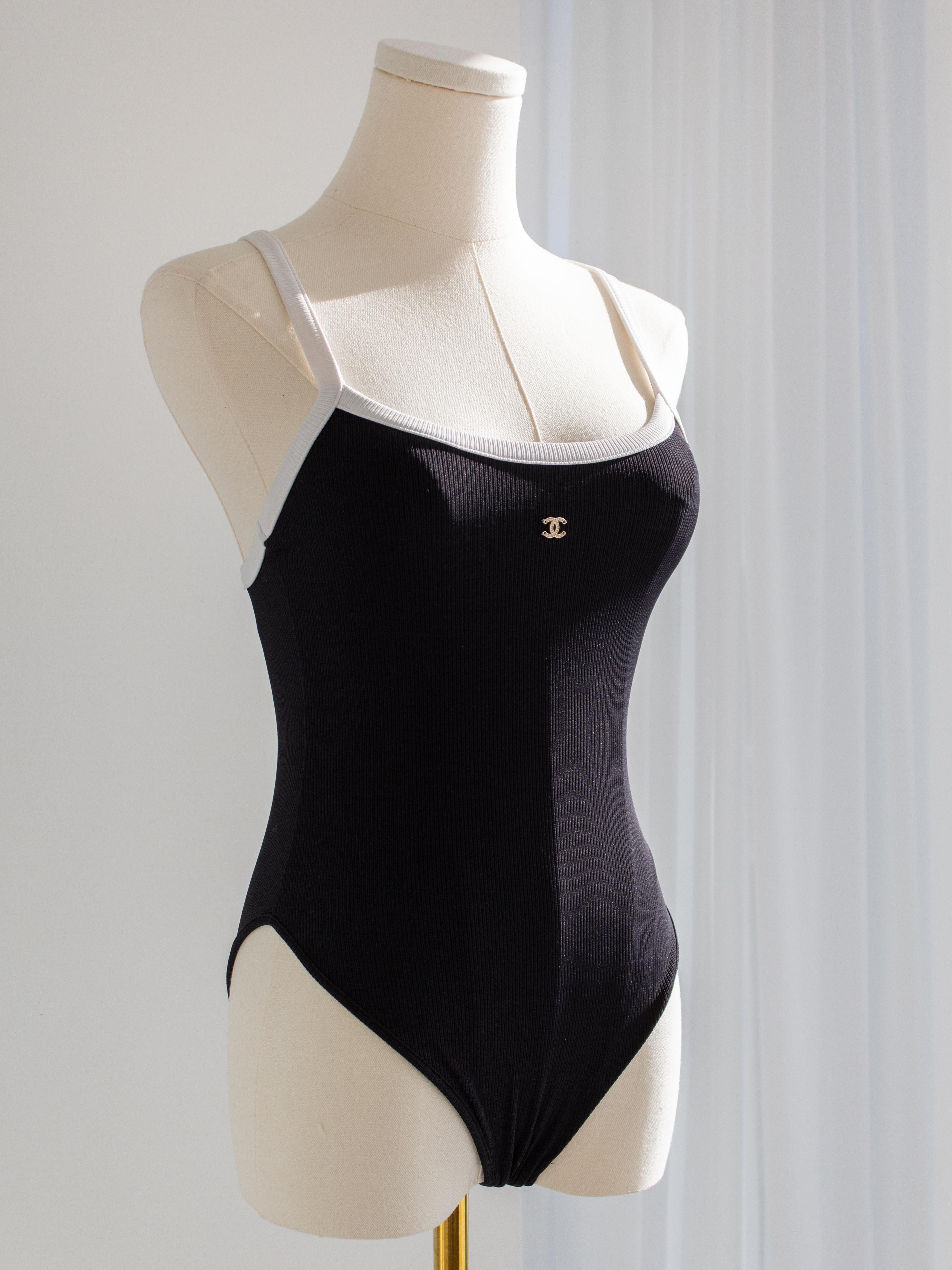 Chanel Spring/Summer 2022 Black White Ribbed Crystal CC 22S Bodysuit Swimsuit 7