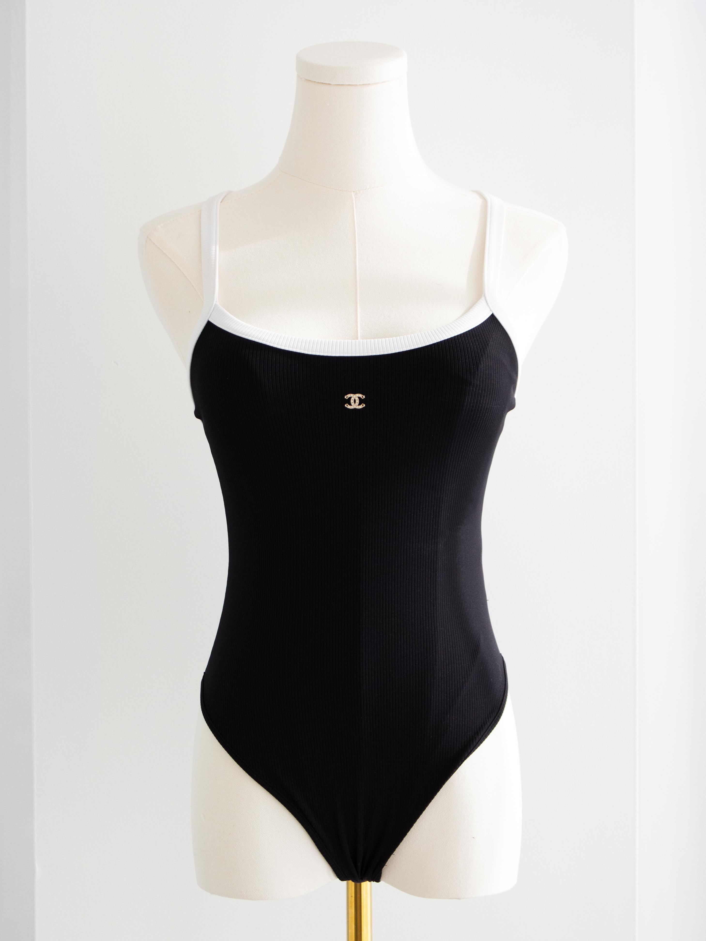 Chanel Spring/Summer 2022 Black White Ribbed Crystal CC 22S Bodysuit Swimsuit 3
