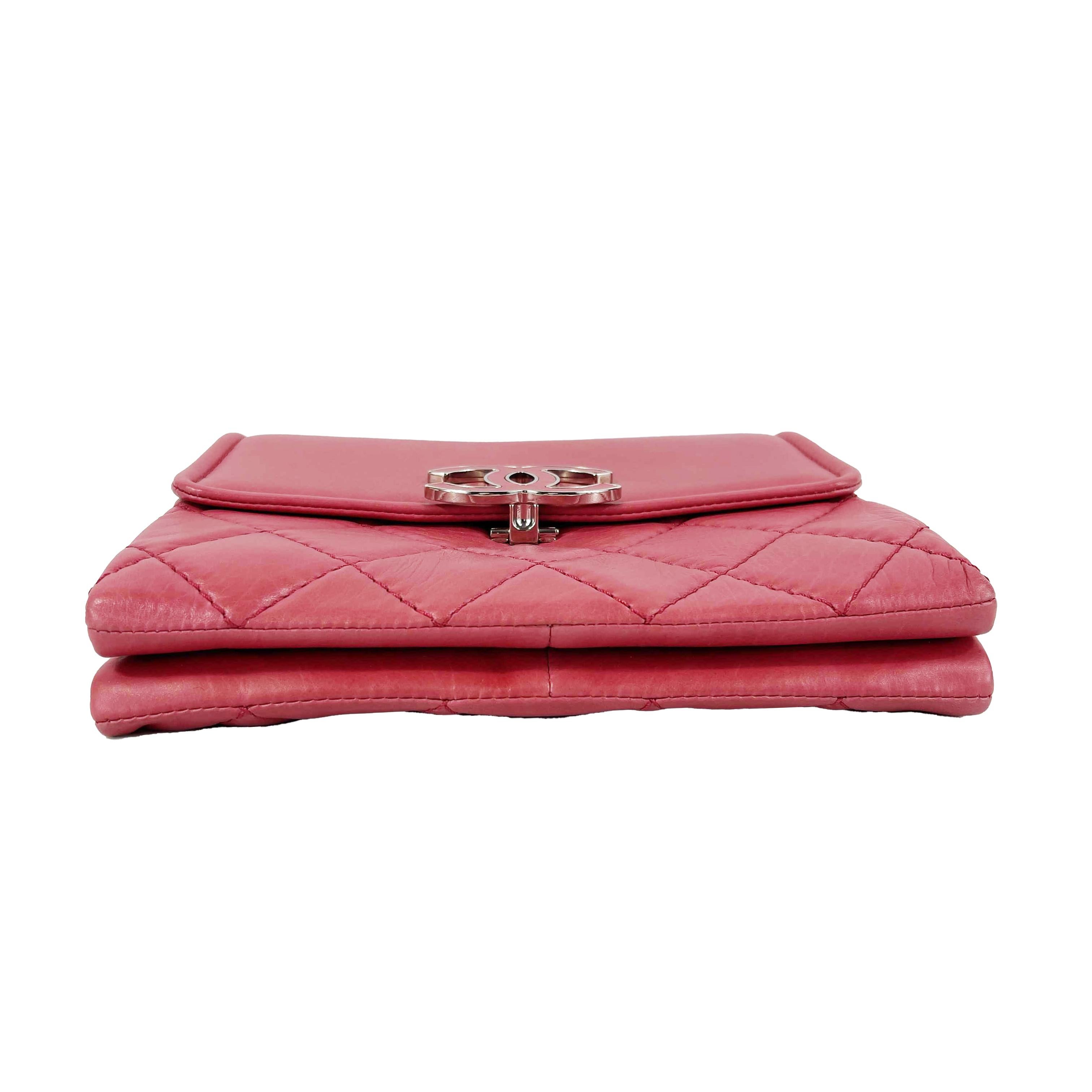 CHANEL Square Flap Quilted Lambskin Shoulder Crossbody Pink / Silver-tone In Excellent Condition For Sale In Sanford, FL