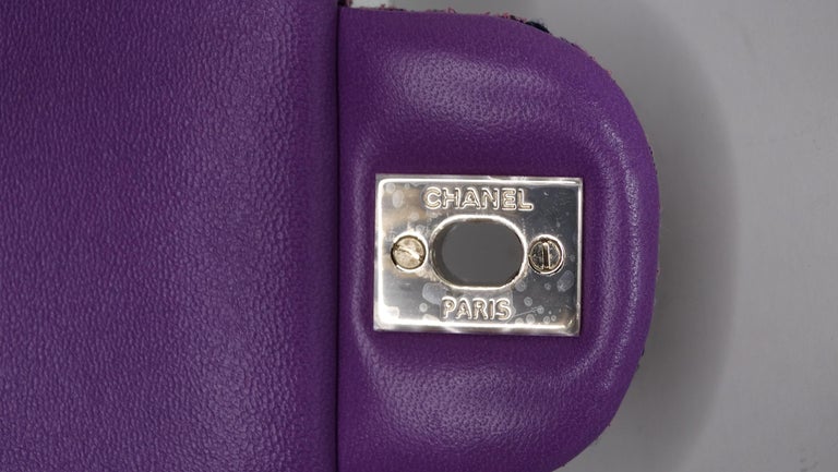 Small round bag, Lambskin & gold-tone metal, purple — Fashion