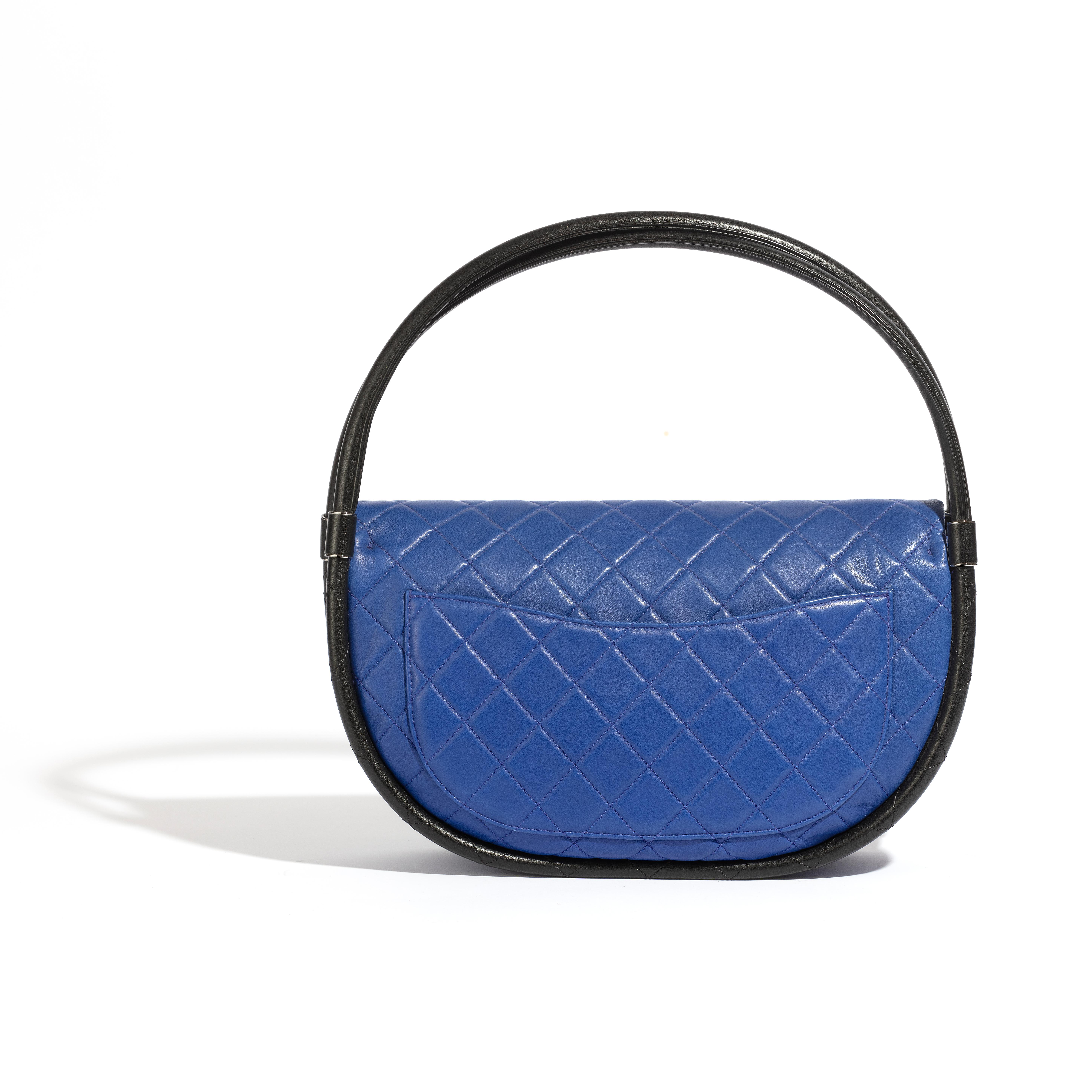Chanel SS13 Chanel Hula Hoop Bag In Excellent Condition For Sale In London, GB