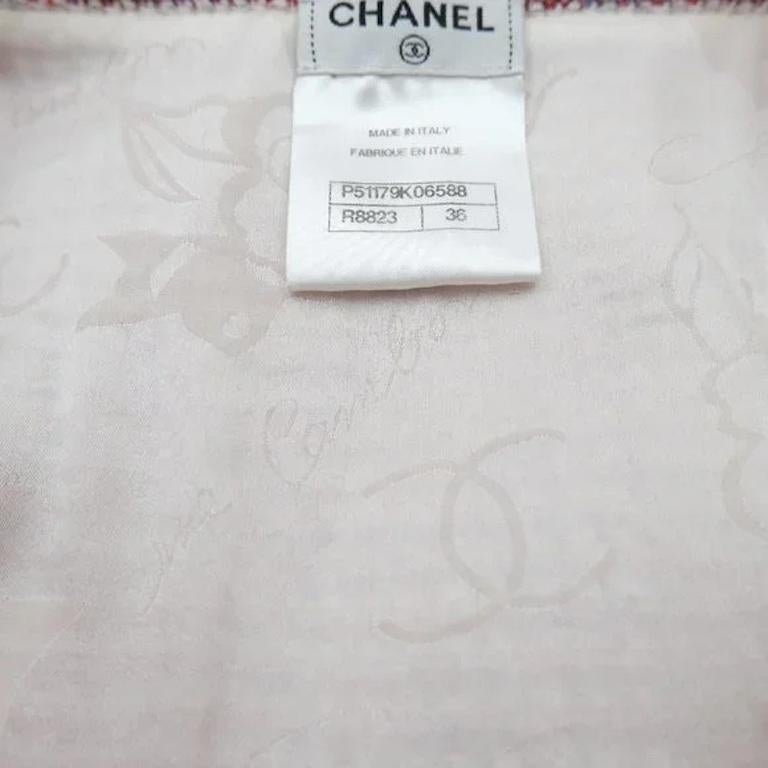 CHANEL SS15 CC Logo Pearl Button Red and Off White Striped Flare Knit Mini Skir For Sale 1