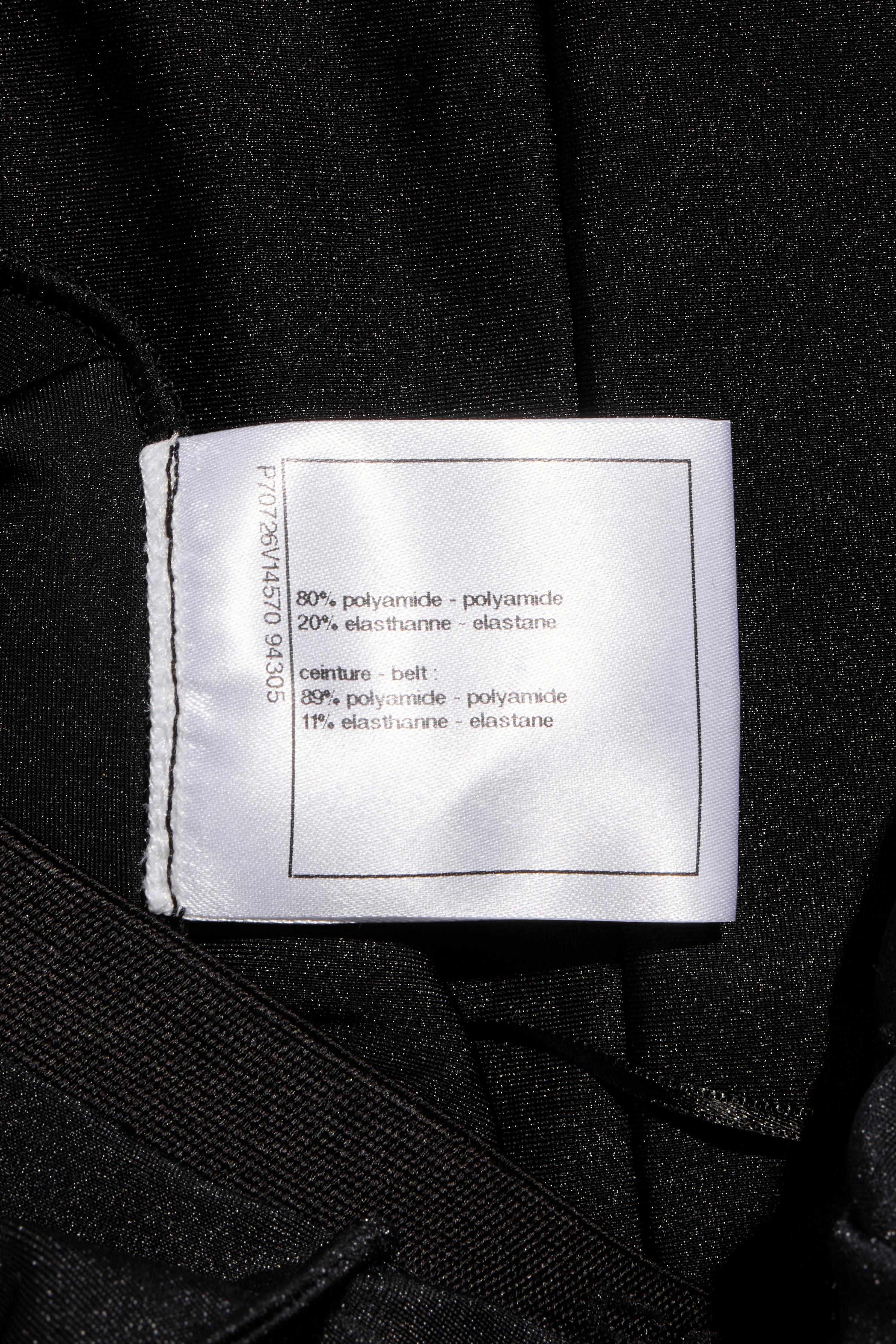 Leggings Chanel SS19 con fiocco e camelia in raso nero - Passerella  Taglia FR 36 in vendita 6