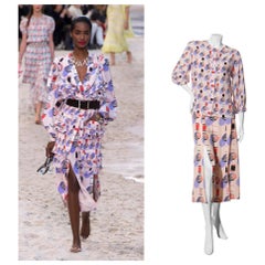 Chanel SS2019 Silk Lipstick Print Blouse & Pants Set FR 38 Collector’s Piece