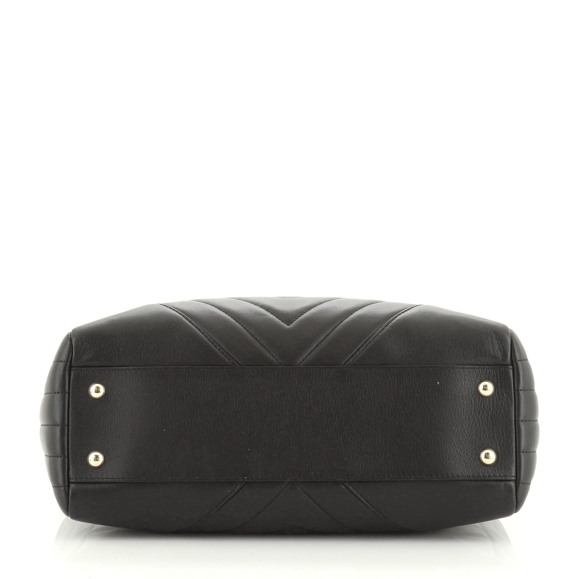 Chanel Statement Shopping Tote Chevron Calfskin Large In Good Condition In NY, NY