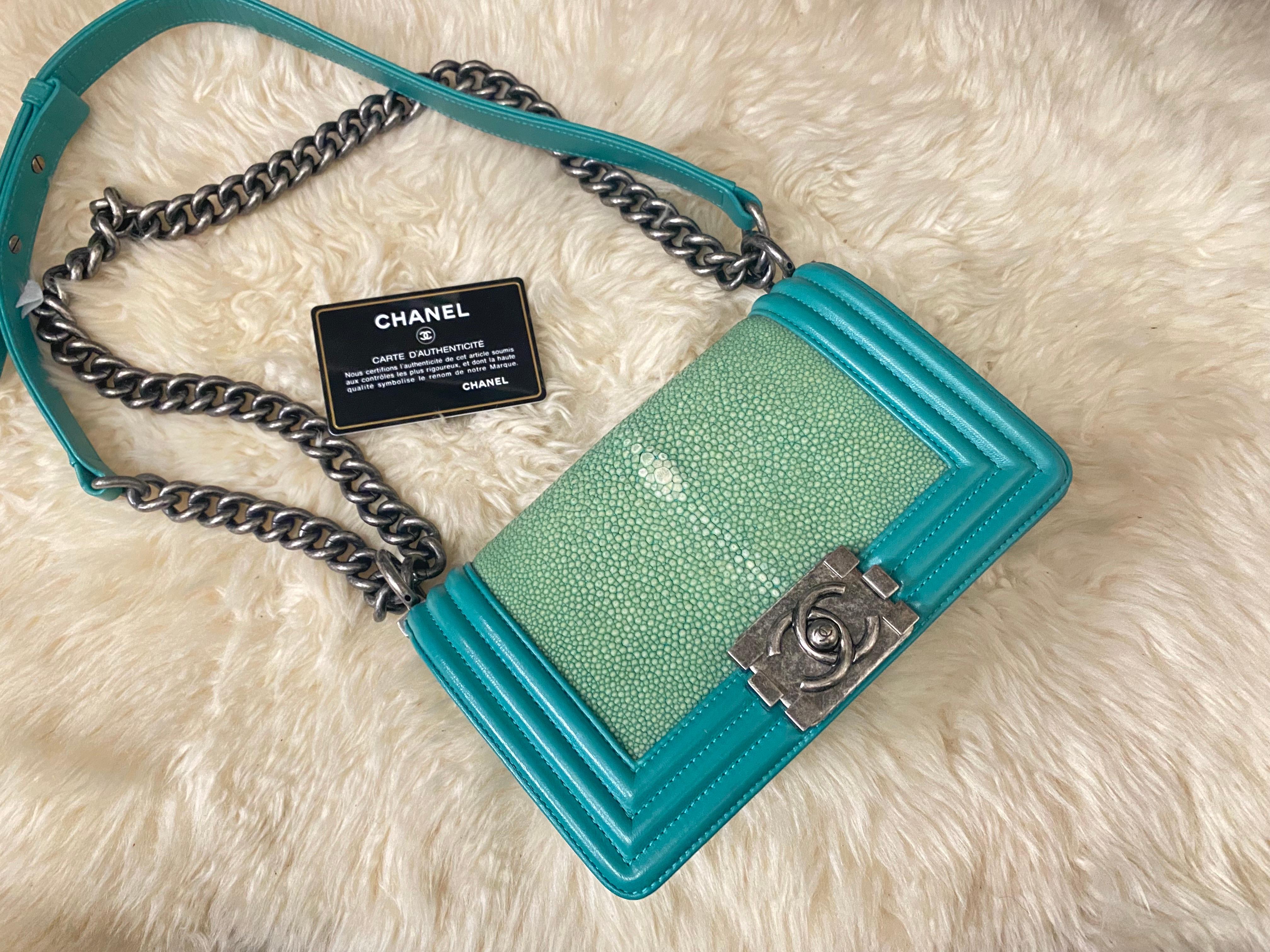 Women's Chanel Stingray Boy Small Green