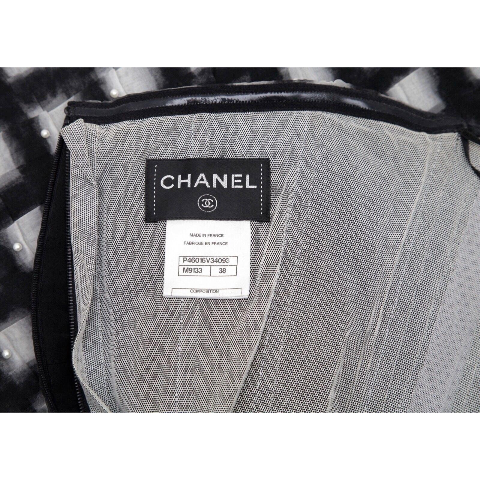 CHANEL Strapless Dress Pearls Black Checkered White RUNWAY 2013 Sz 38 4