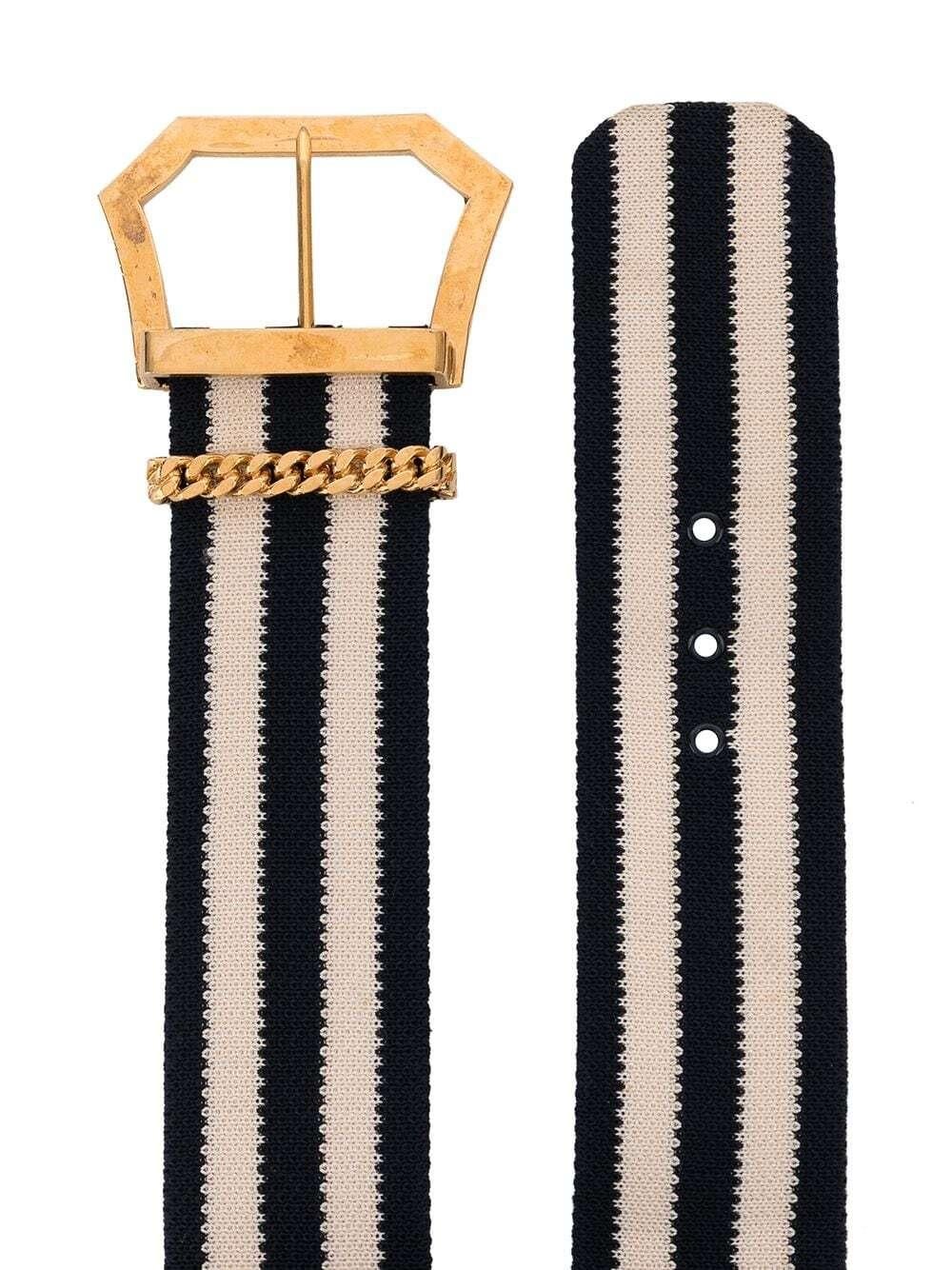 Take your accessories repertoire to whimsical heights with this vintage Chanel belt. It was designed in 1984, a year after Karl Lagerfeld had been inducted to creative director of the house. Imbued with his playfully feminine aesthetic, the belt