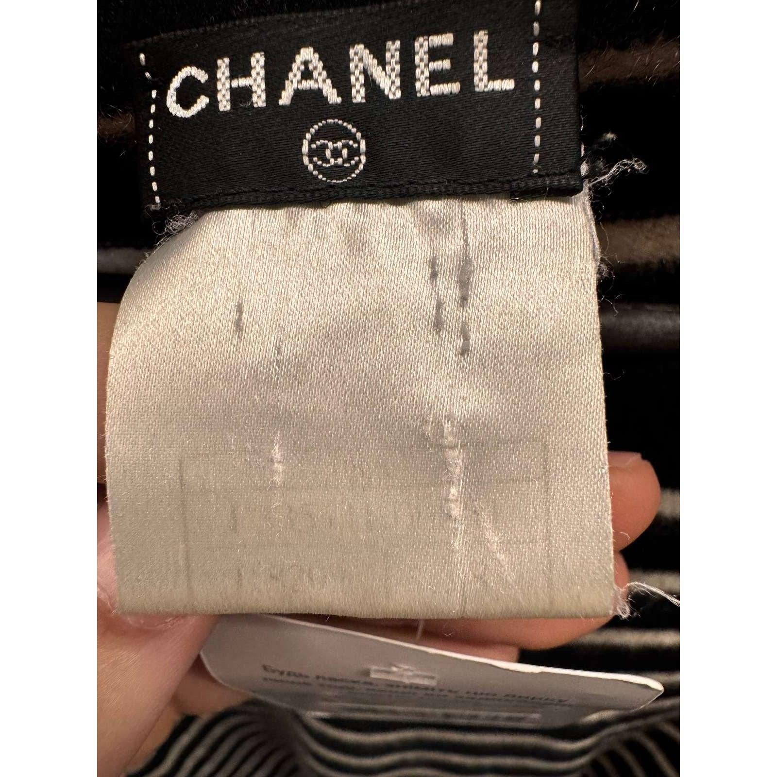 Chanel Gestreifter Kurzflor-Strickpullover - Größe S Damen im Angebot