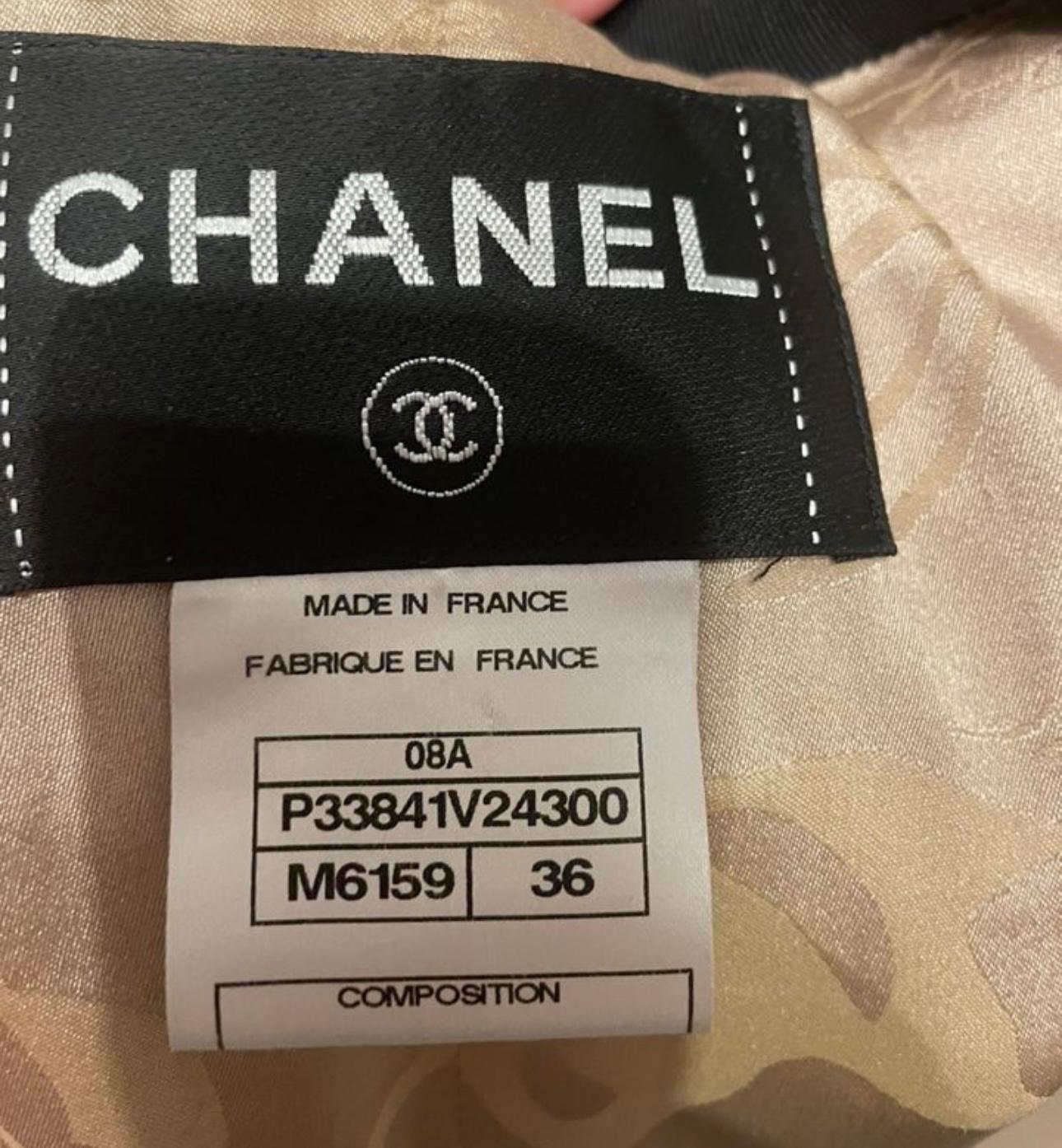 Chanel Stunning CC Buttons Beige Tweed Jacket 2