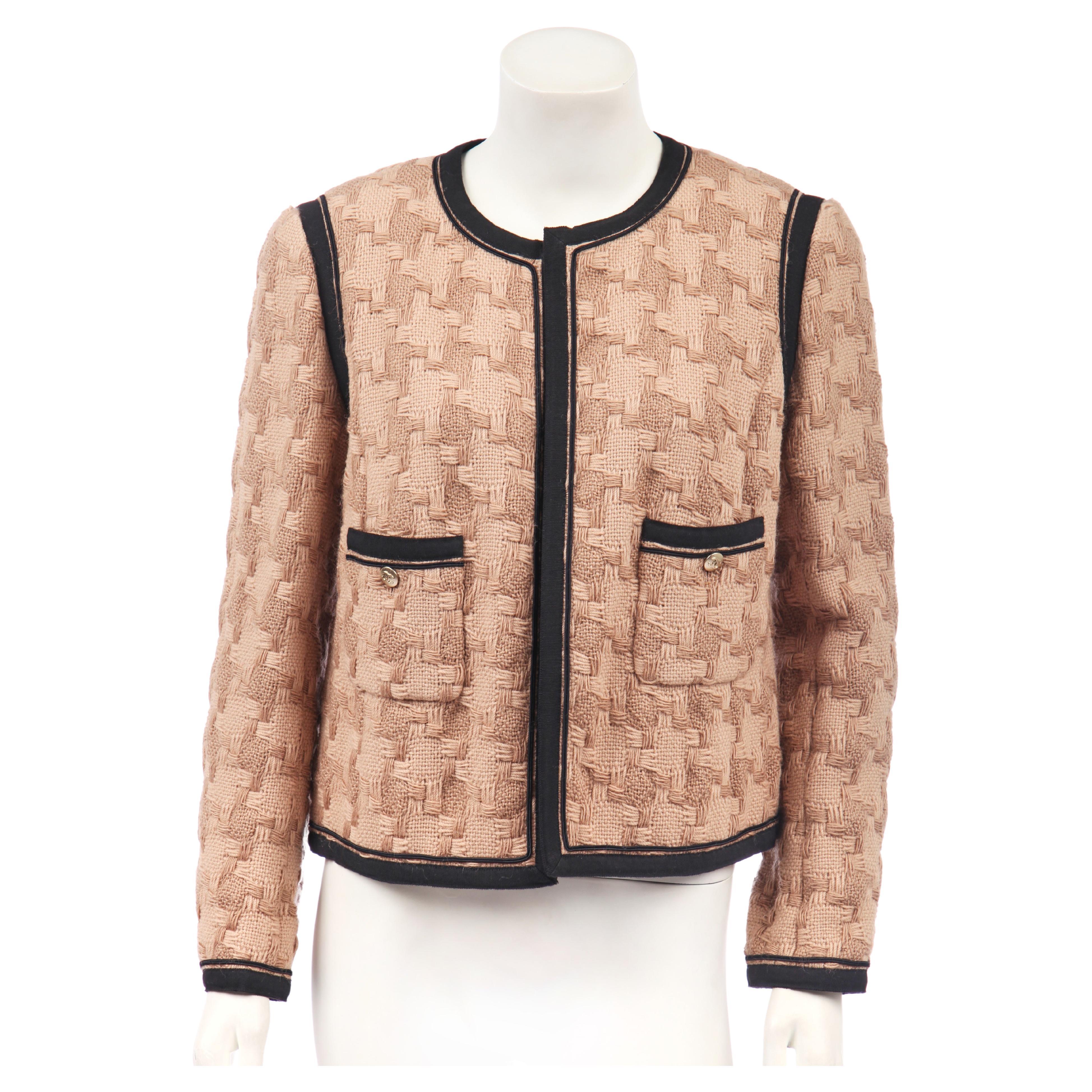 Chanel Stunning CC Buttons Beige Tweed Jacket