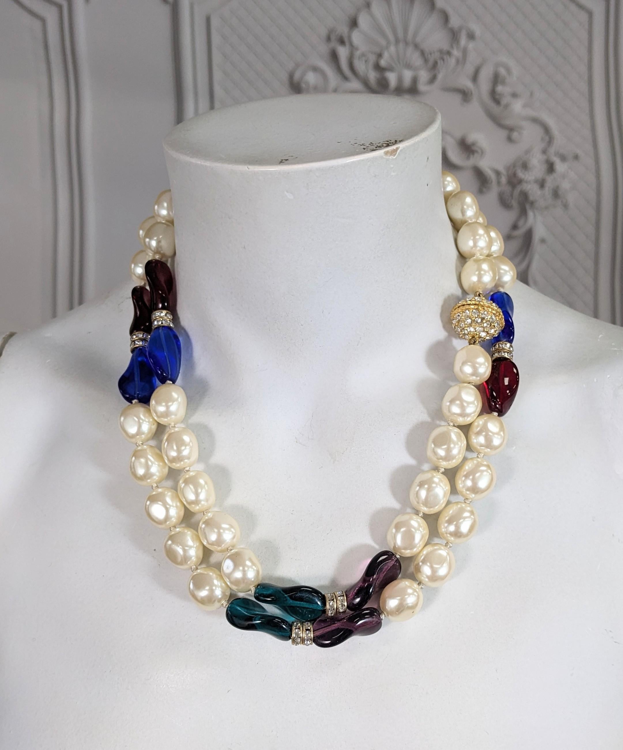 Chanel Style Perle und Pate de Verre Sautoir im Angebot 1