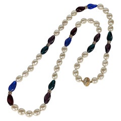 Chanel Style Pearl e Pate de Verre Sautoir
