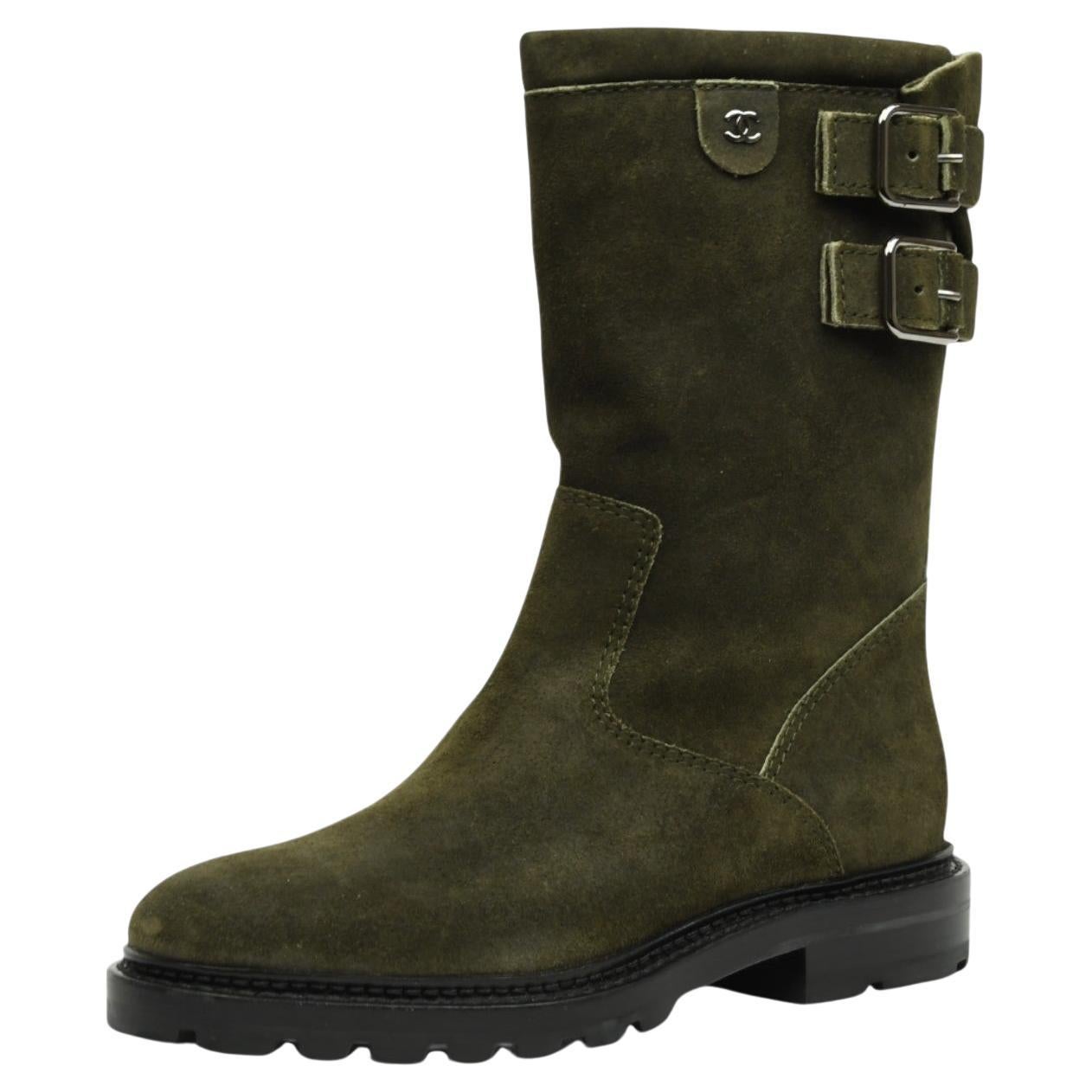 Botas de ante con hebilla a media caña Chanel Verde oliva Inspiradas en la moto   US 6 en venta