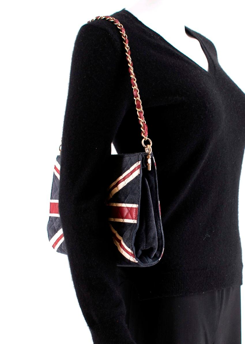 Chanel Suede & Lammfell Union Jack Limited Edition Umhängetasche 1