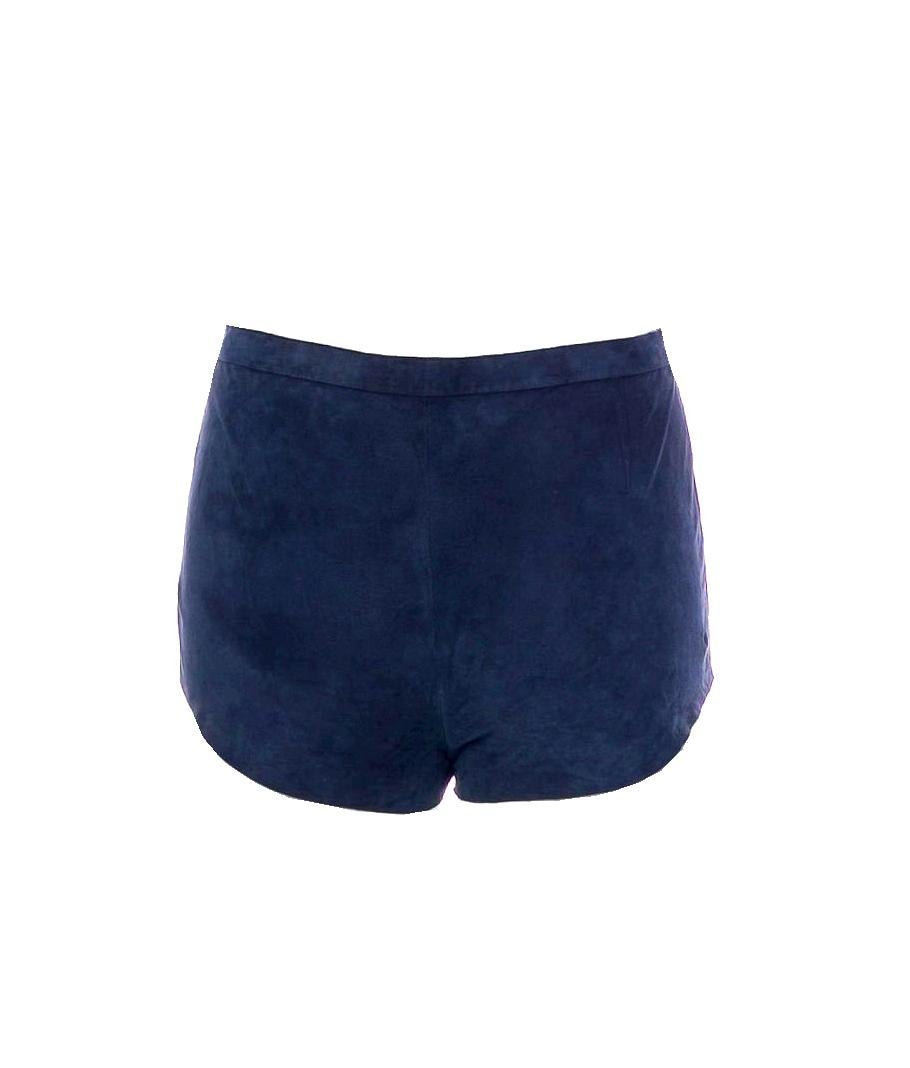 Rare piece!
Chanel leather hot pants 
Finest suede leather
Navy Chanel suede shorts 
Tonal stitching throughout
Jewelled button
Concealed zip closure at front

 Please refer to runway pictures for style reference only.


   