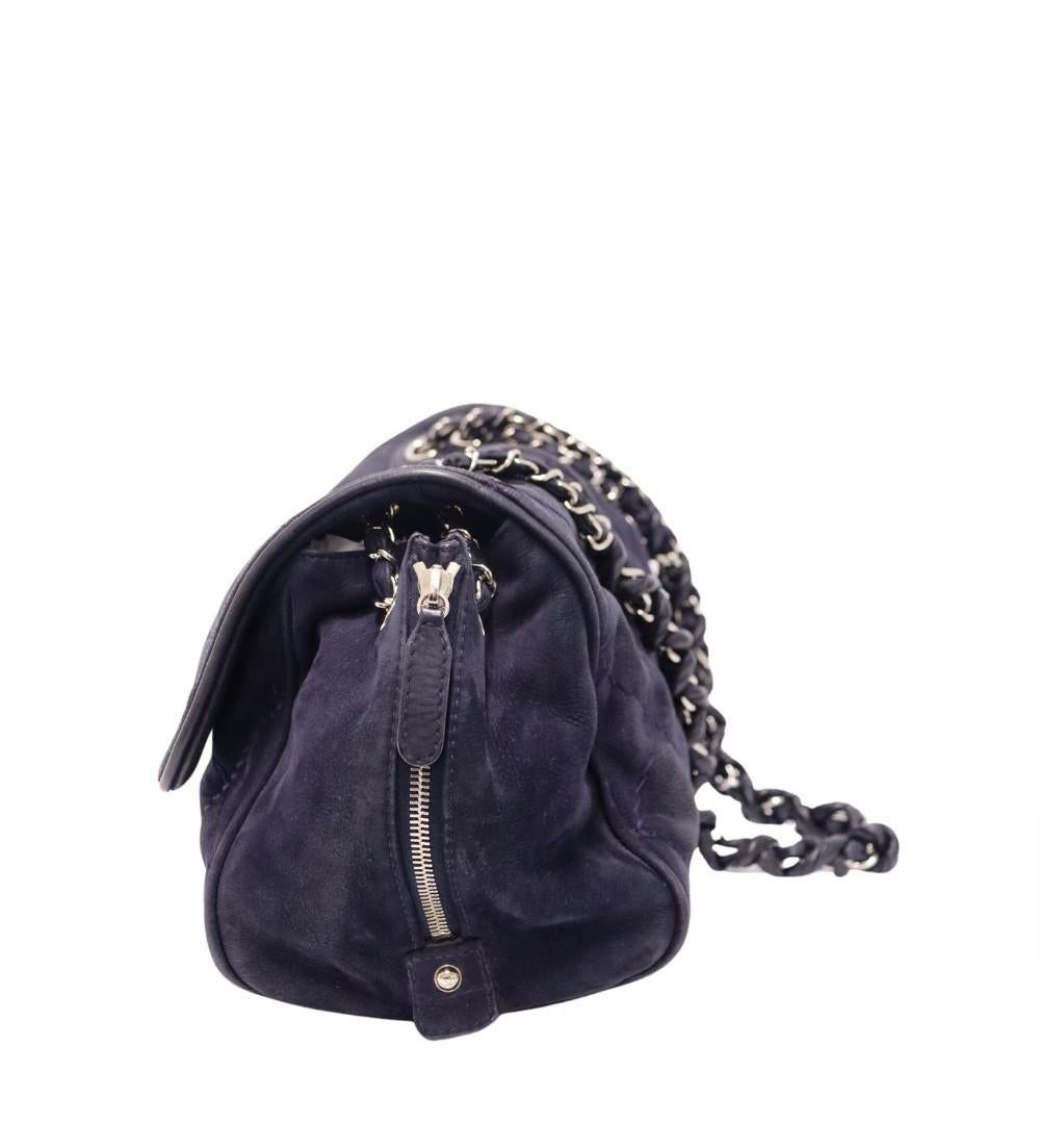 Chanel Suede Quilted Nubuck CC Flap Shoulder Bag In Fair Condition For Sale In Amman, JO