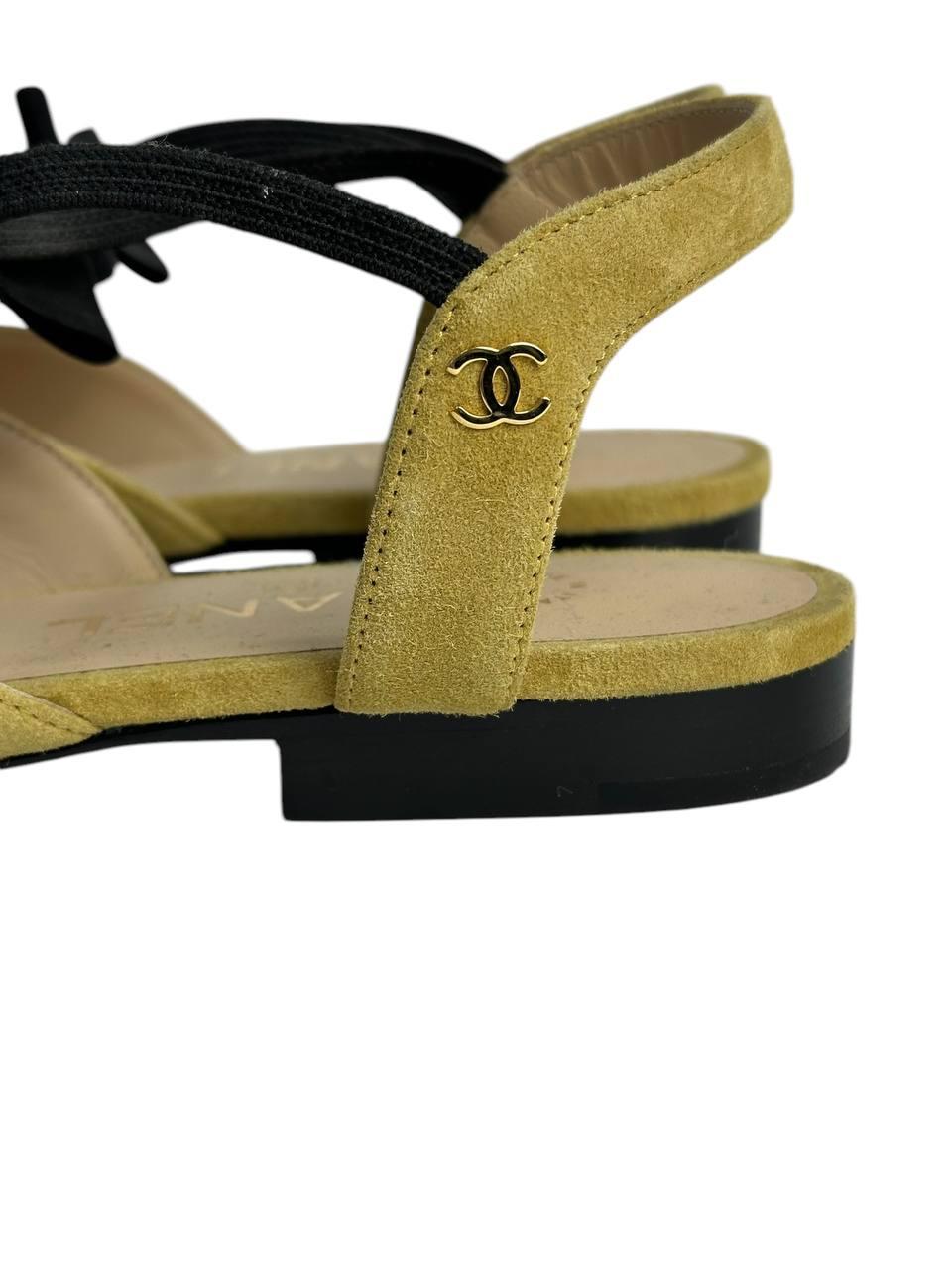 Chanel Wildleder Slingback Sandalen Sz.36 (Braun) im Angebot