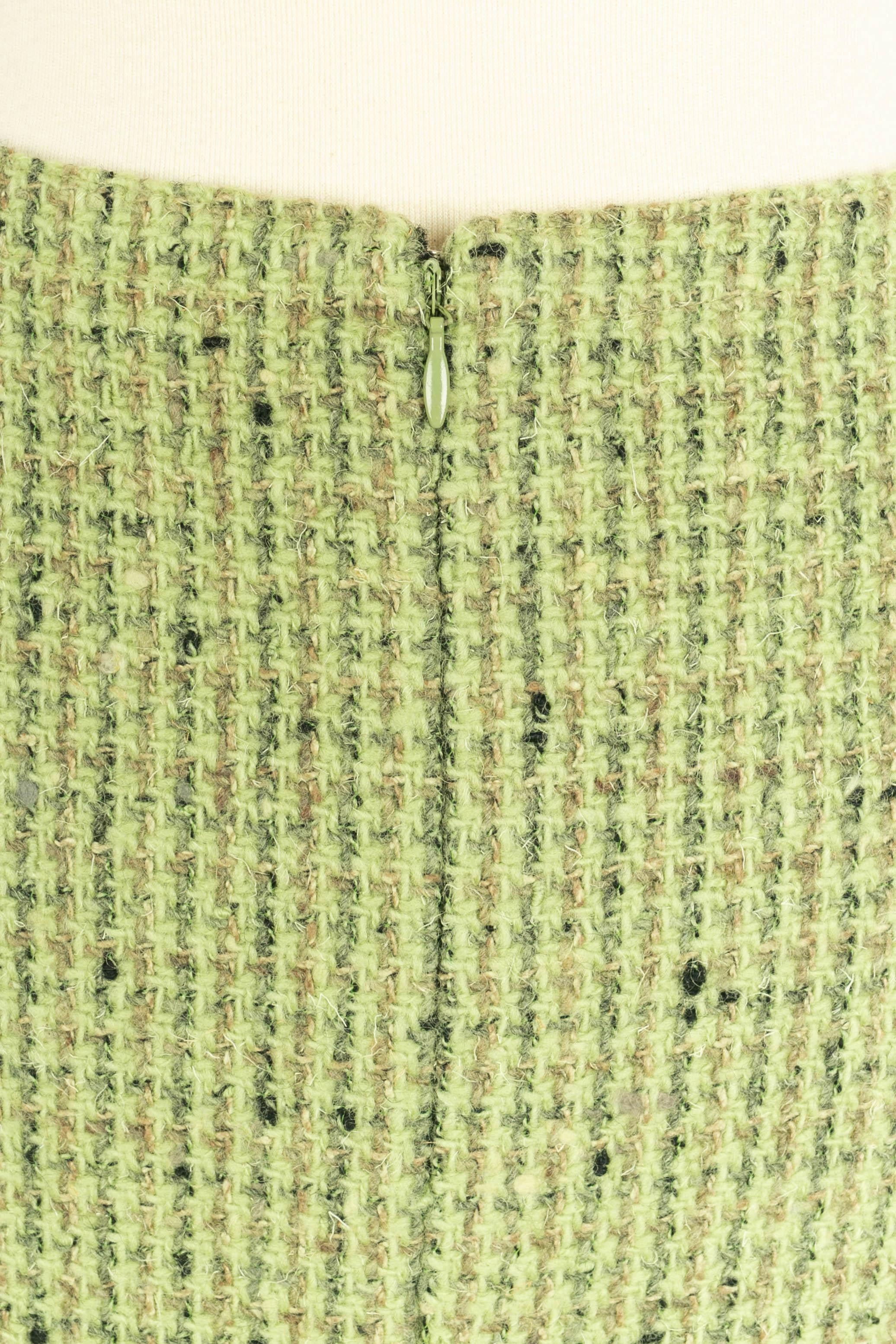 Women's Chanel suit Fall 1997 For Sale