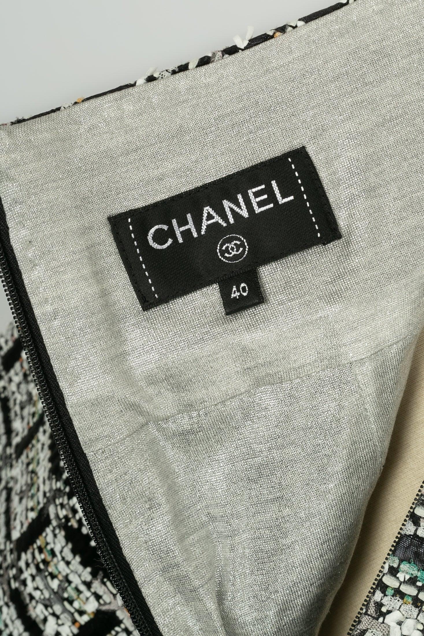 Chanel Suit In Silver-Grey Tones Summer, 2016 For Sale 11