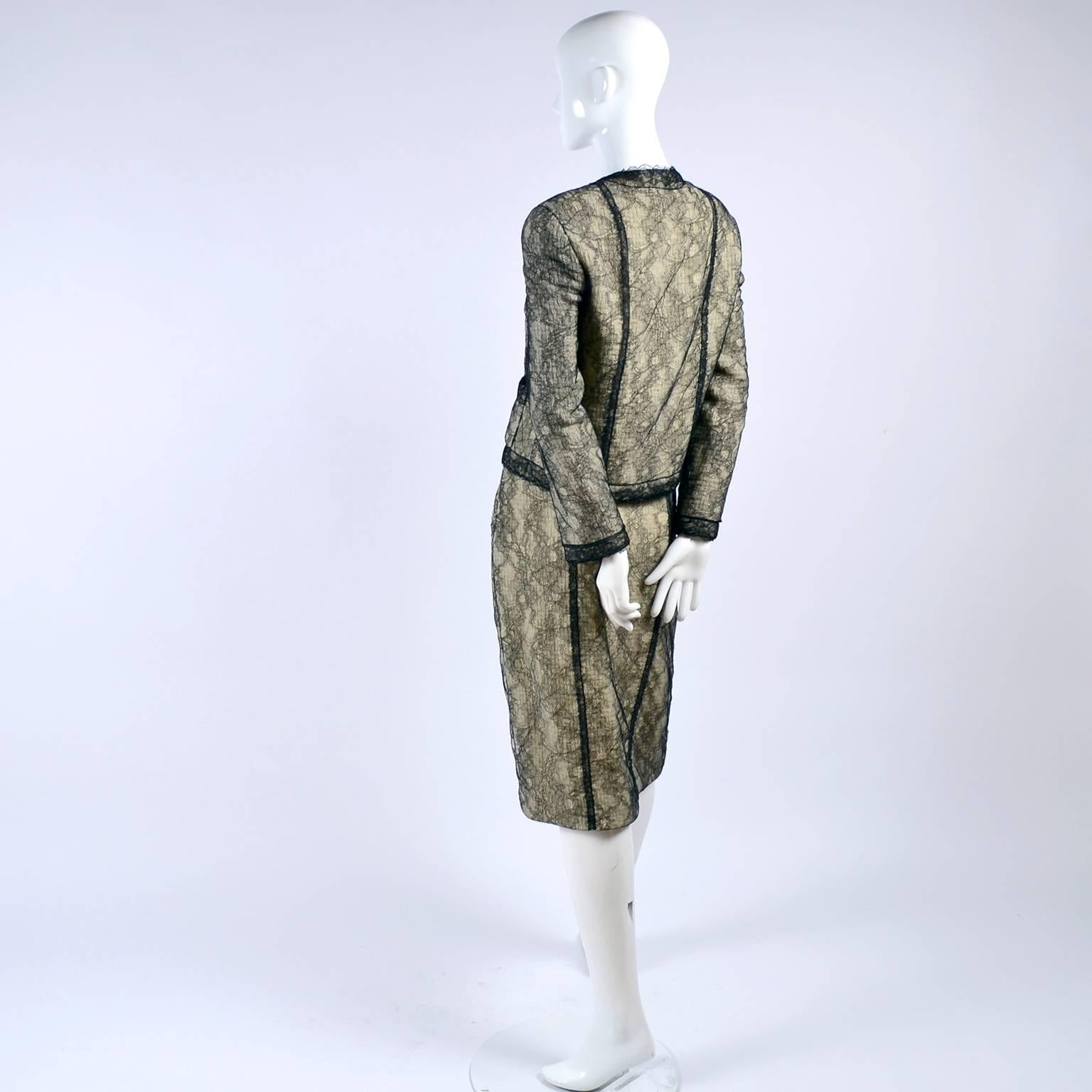 1983 Chanel Suit Skirt & Jacket in Cream Tweed w Camellia Chantilly Lace Overlay 1
